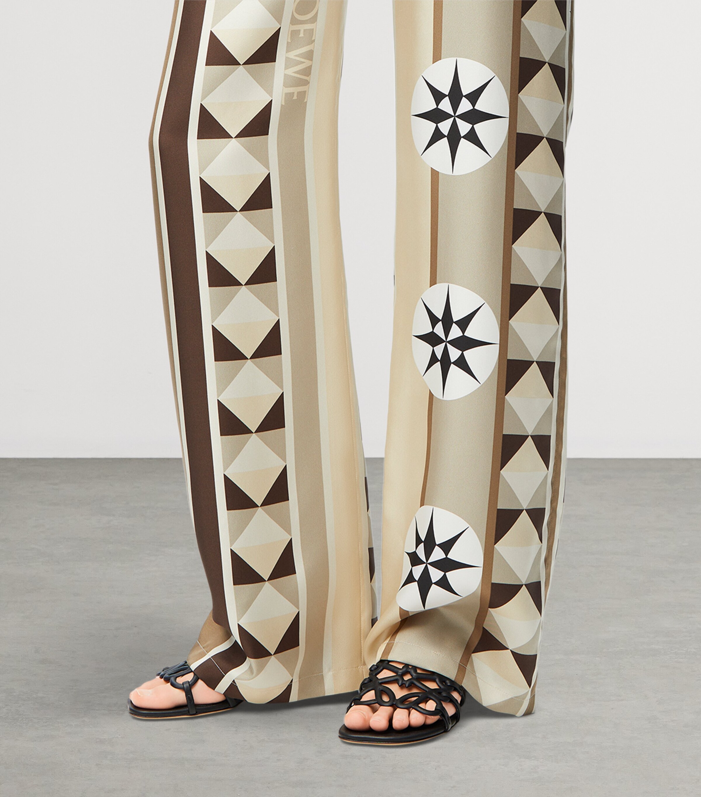 x Paula's Ibiza Leather Petal Anagram Heeled Slides 45 BLACK Image 2