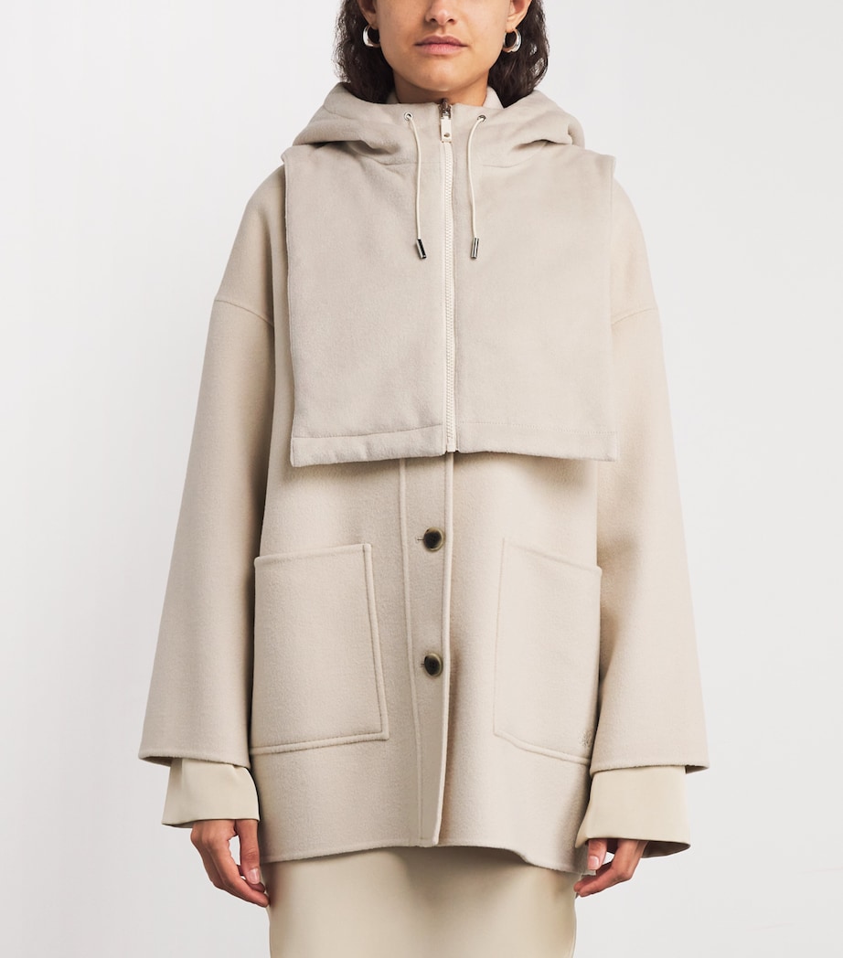 Sleeveless Hooded Jacket CREAM Image 3