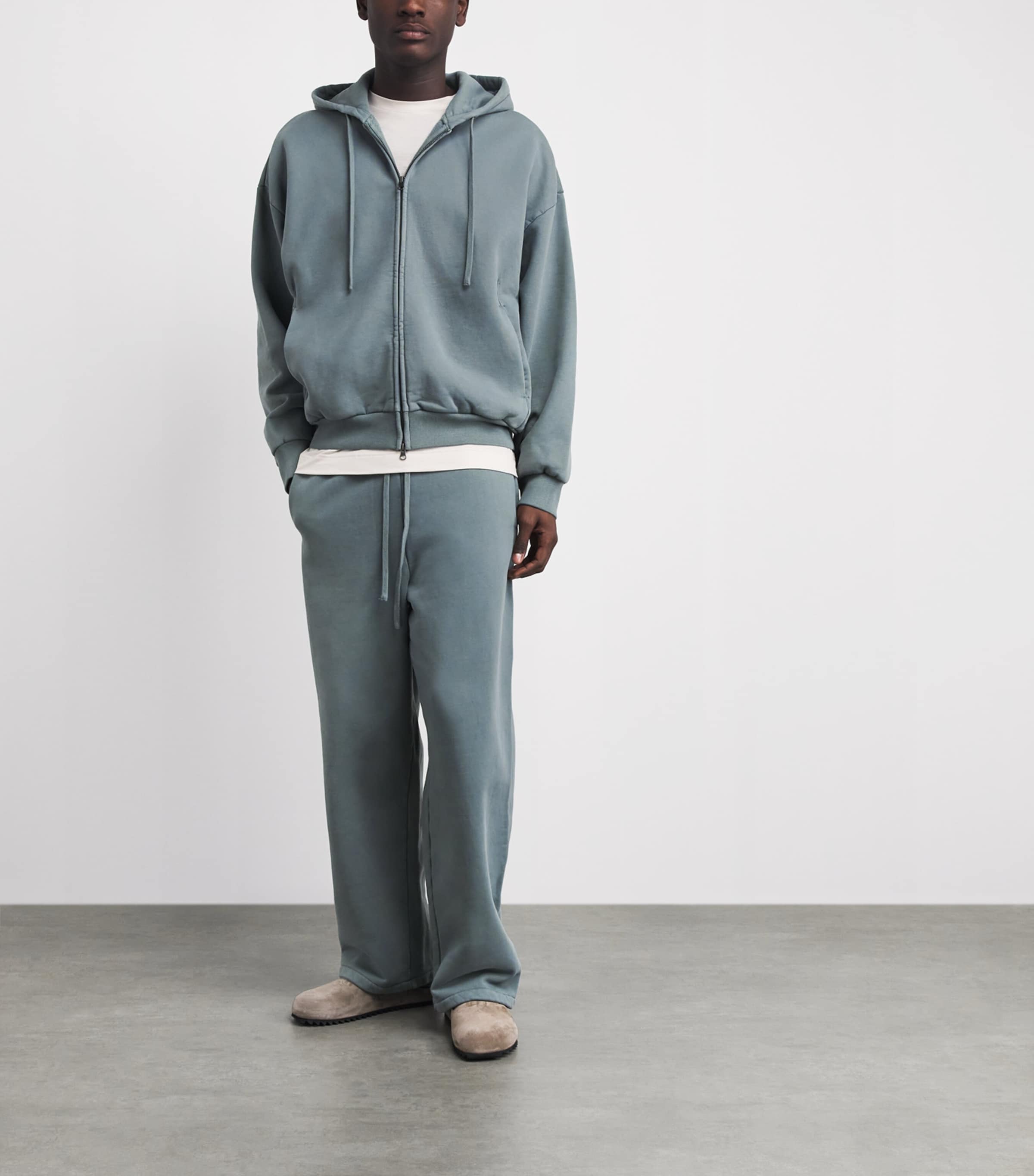 Skims Mens Heavy Fleece Relaxed Hoodie Zu Zup Truffle Image 2