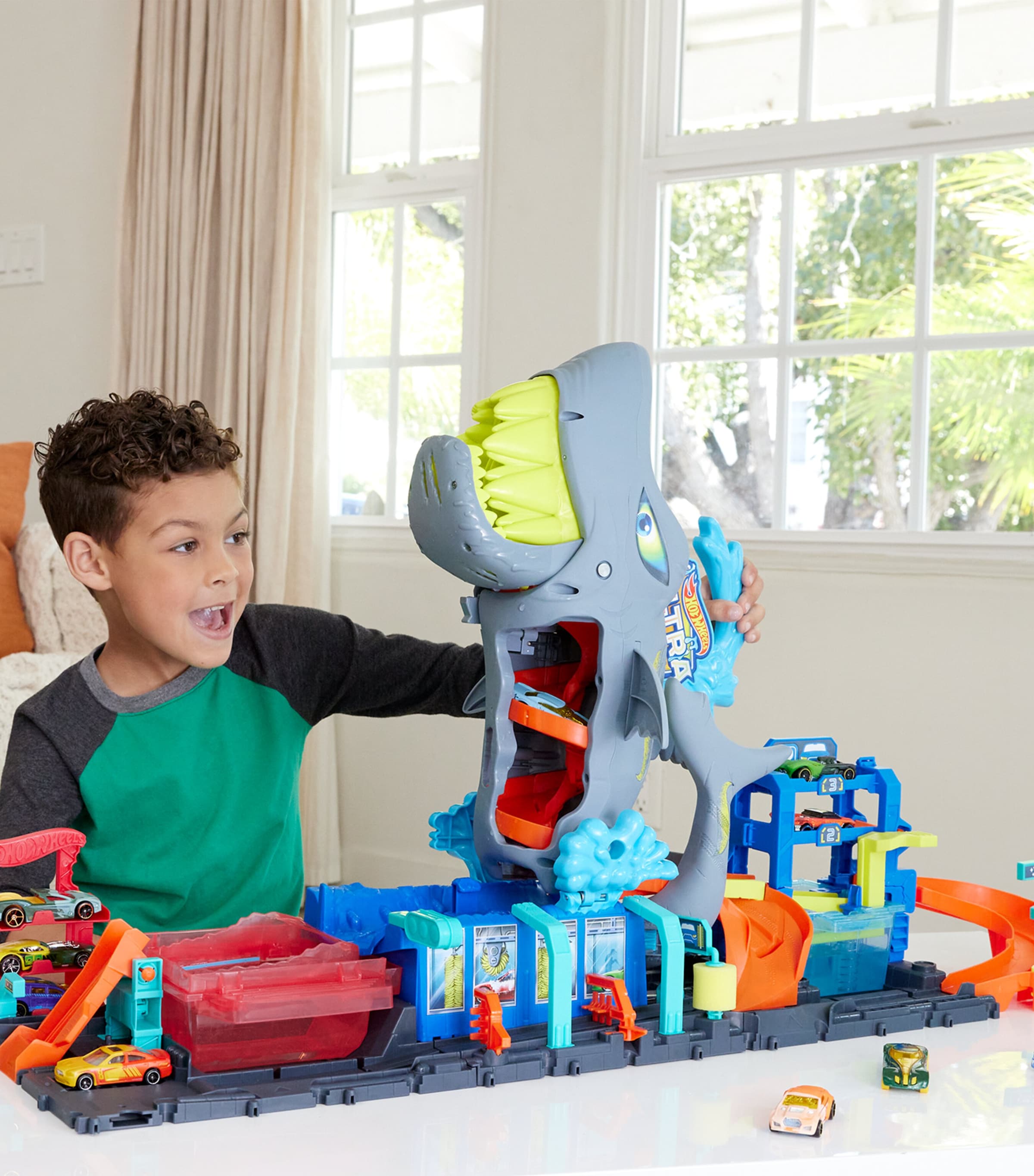 City Ultra Shark Car Wash Set (91cm) MULTI Image 3