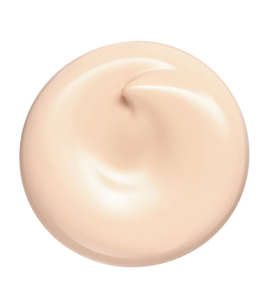 Shiseido Future Solution LX Primer (40ml) Image 5
