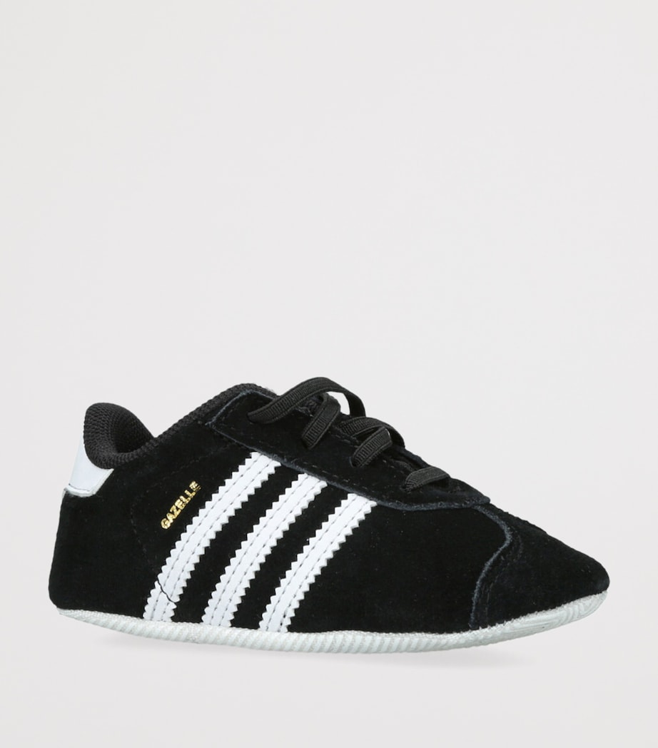 Gazelle Crib Sneakers BLK/WHITE Image 3