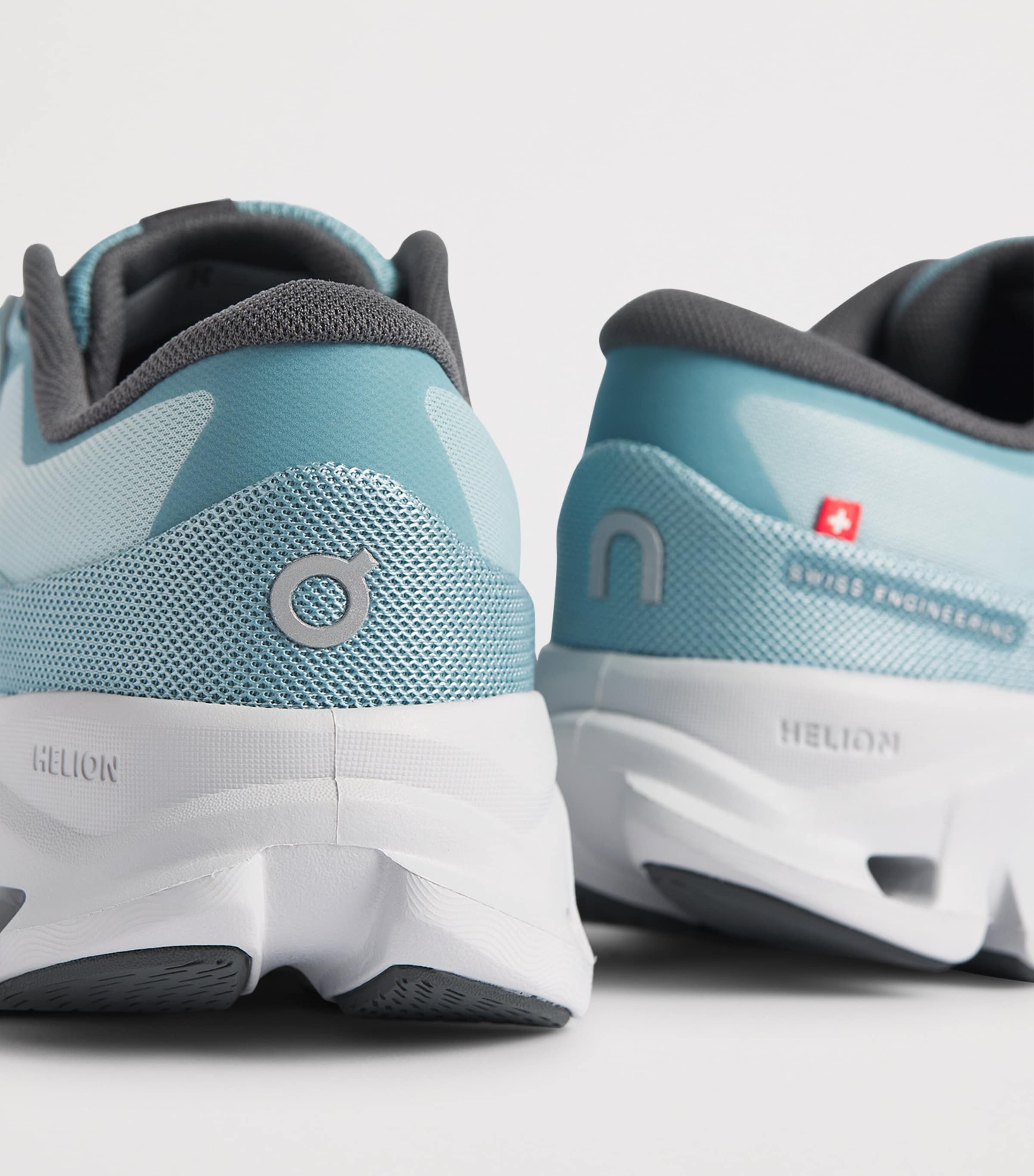 On Mens Cloud X 5 Trainers Wash | Glacier Image 7