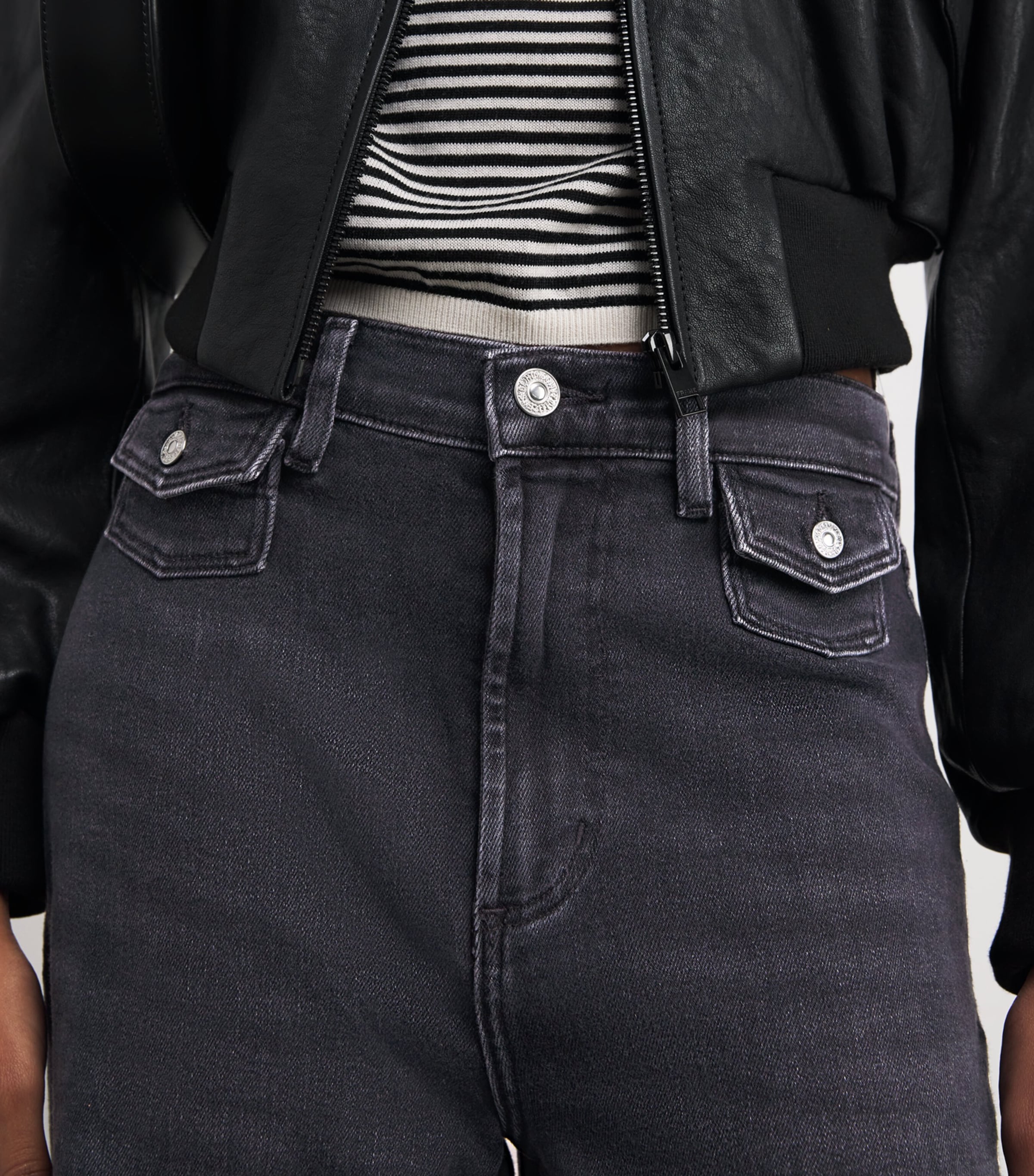 Wide-Leg Issy Jeans WBLK Image 6