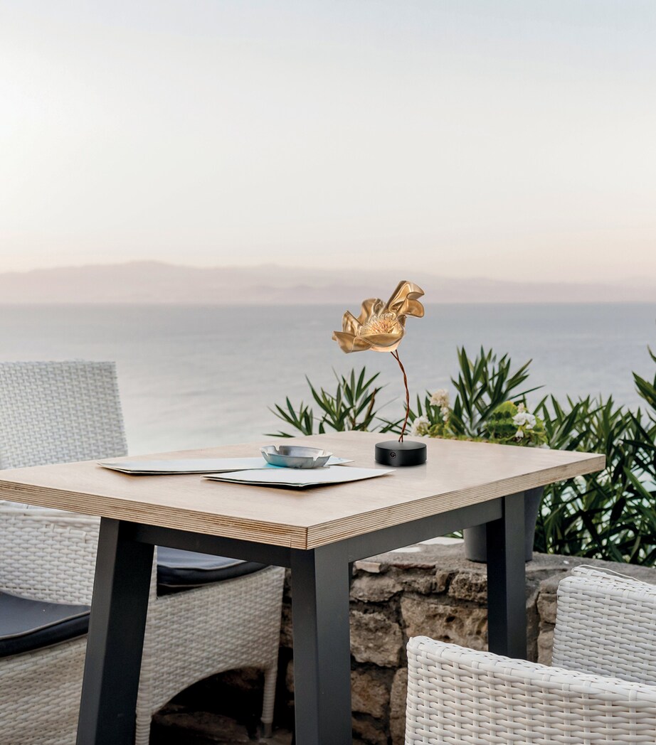 LaFleur Battery Table Lamp GOLD & BLACK Image 10