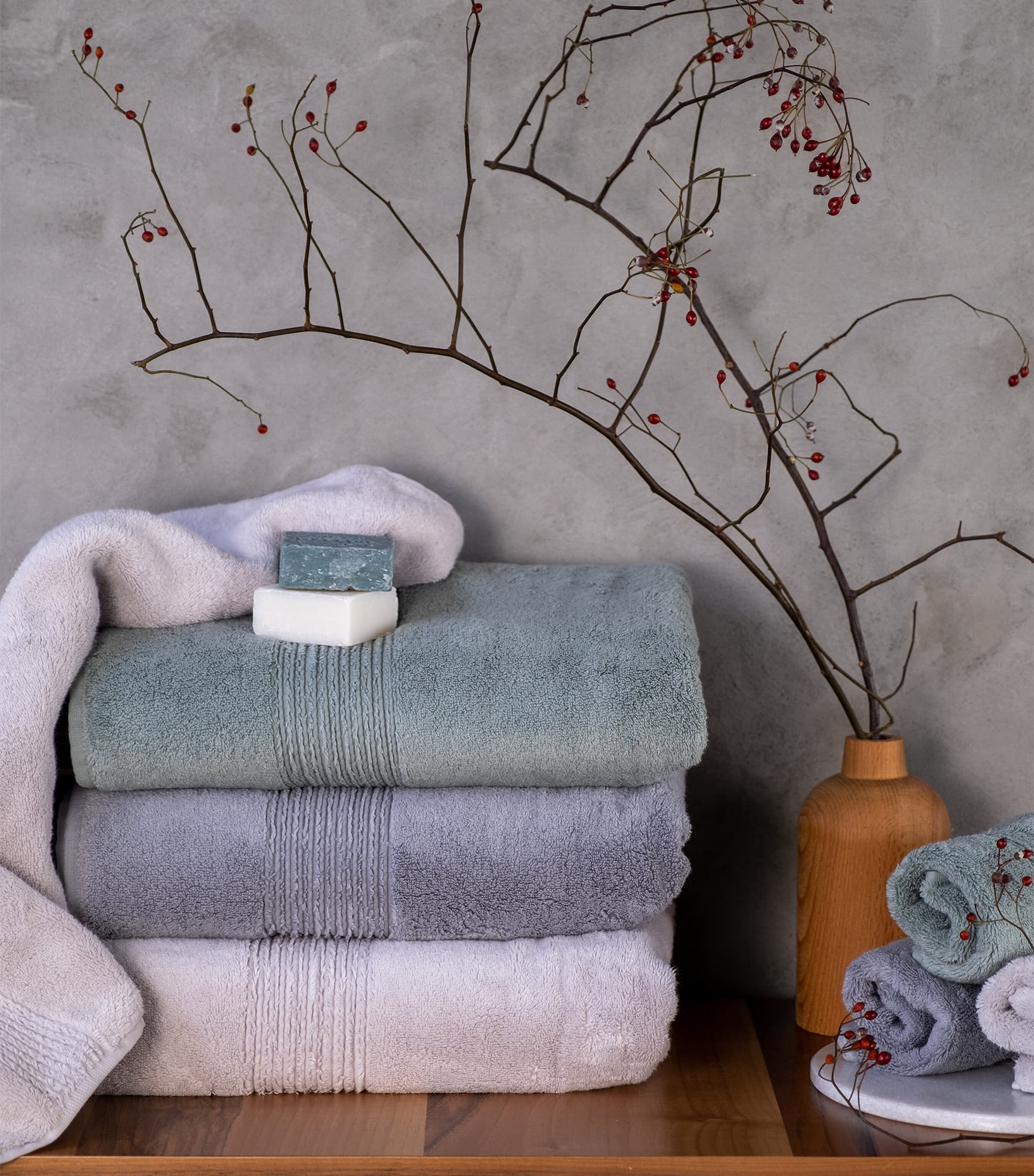 Hamam Organic Cotton Galata Bath Towel (70cm x 140cm) Harrods UK - Main Image