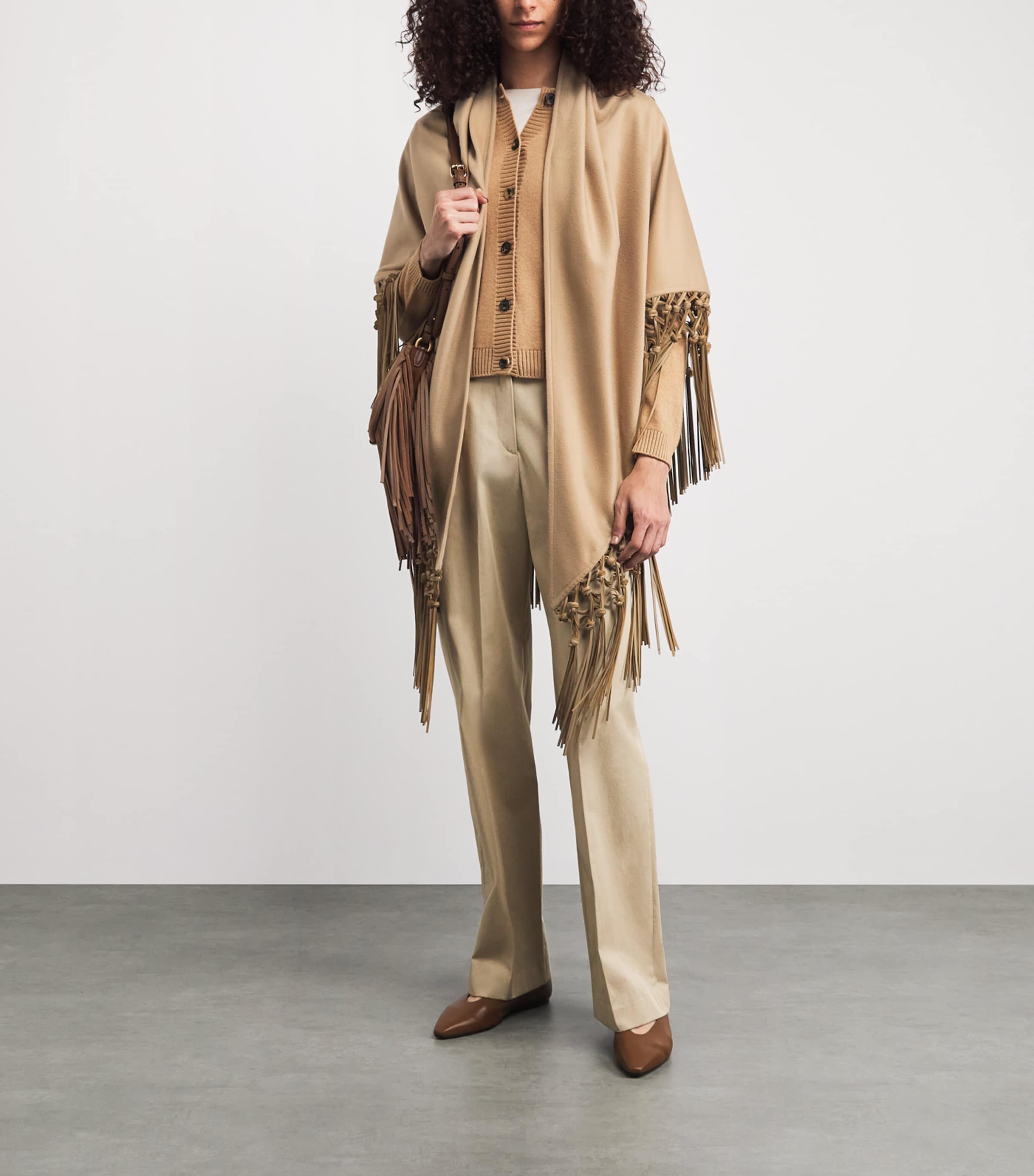 Colombo Womens Cashmere and Leather Fringe-Trim Cape Image 2