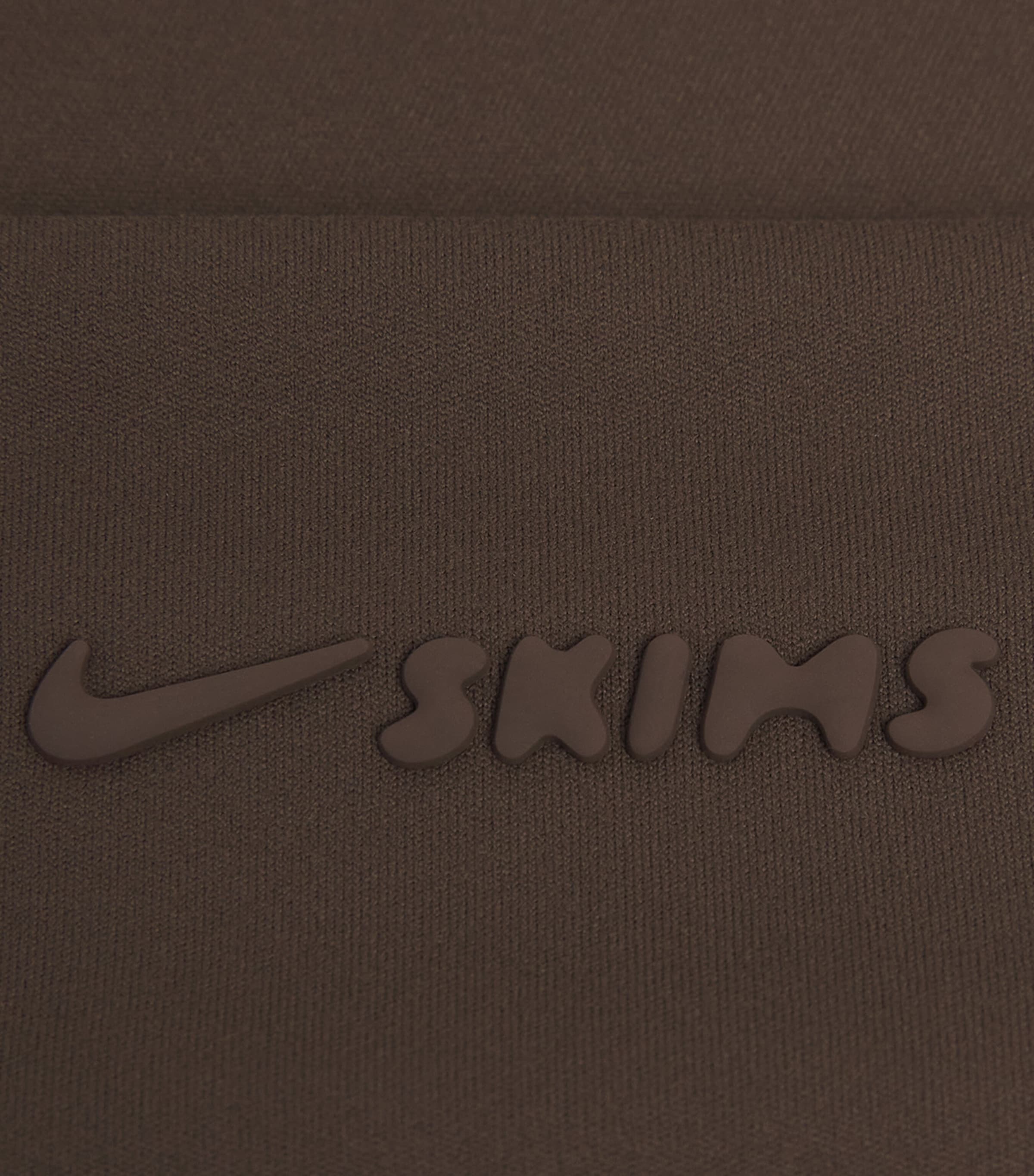 NikeSKIMS Womens NikeSKIMS Studio Stretch 26" Leggings Dark Sepia Image 2