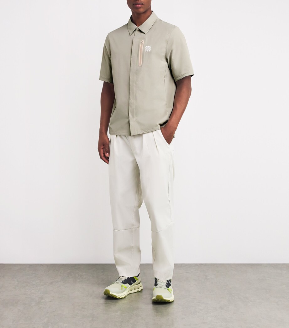 Manors Mens Water-Resistant Frontier Shirt Taupe Image 2