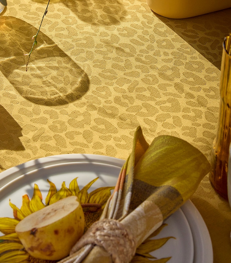 Sinharaja Napkin (50cm x 50cm) YELLOW Image 2