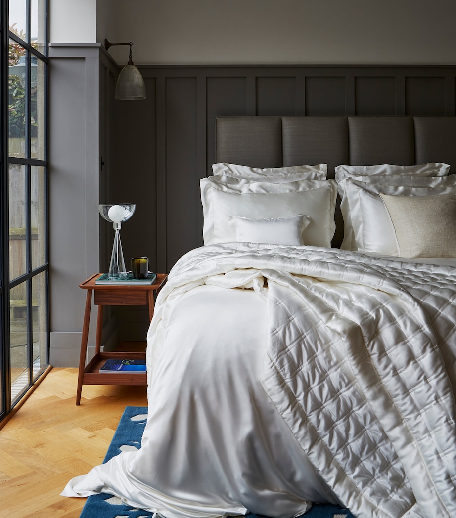 Silk Oxford Pillowcase (50cm x 75cm) IVORY Image 2