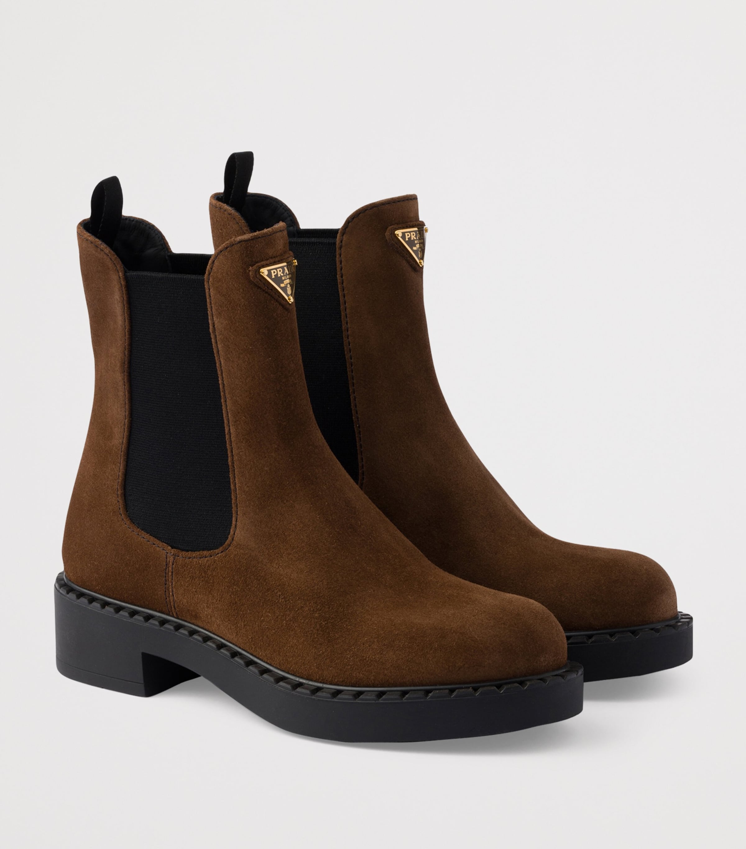 Suede Triangle Chelsea Boots F0324 Image 2