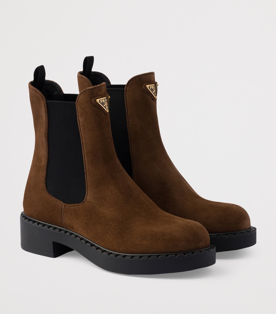 Suede Triangle Chelsea Boots F0324 Image 2