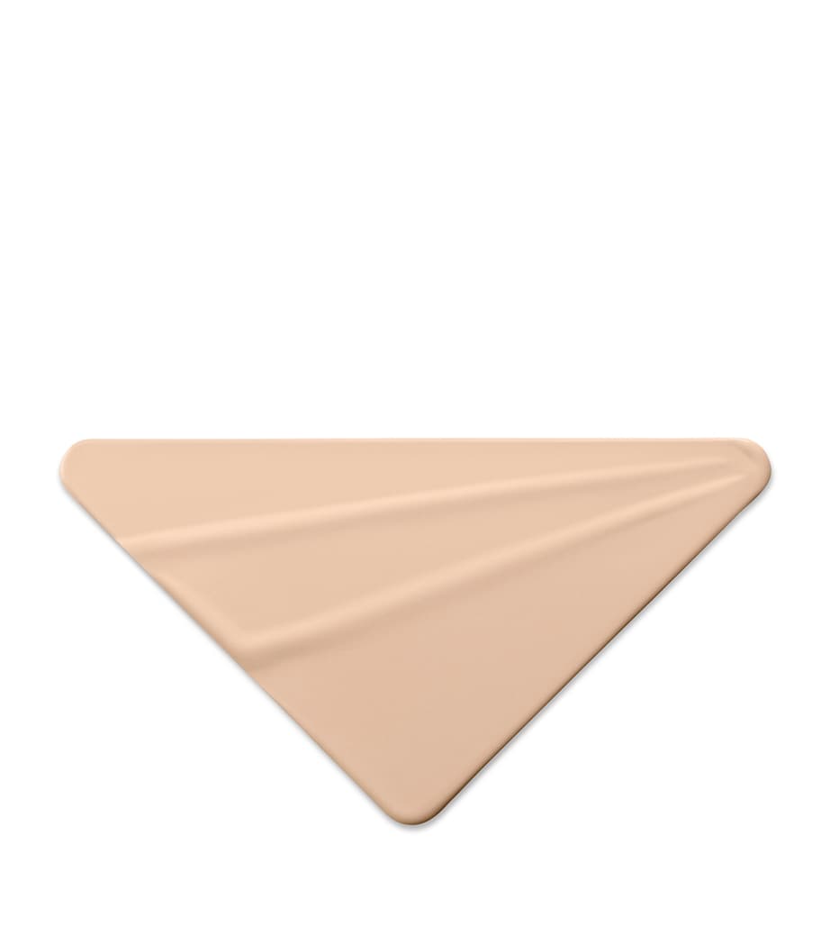 Reveal Skin Optimising Foundation LN15 Image 2