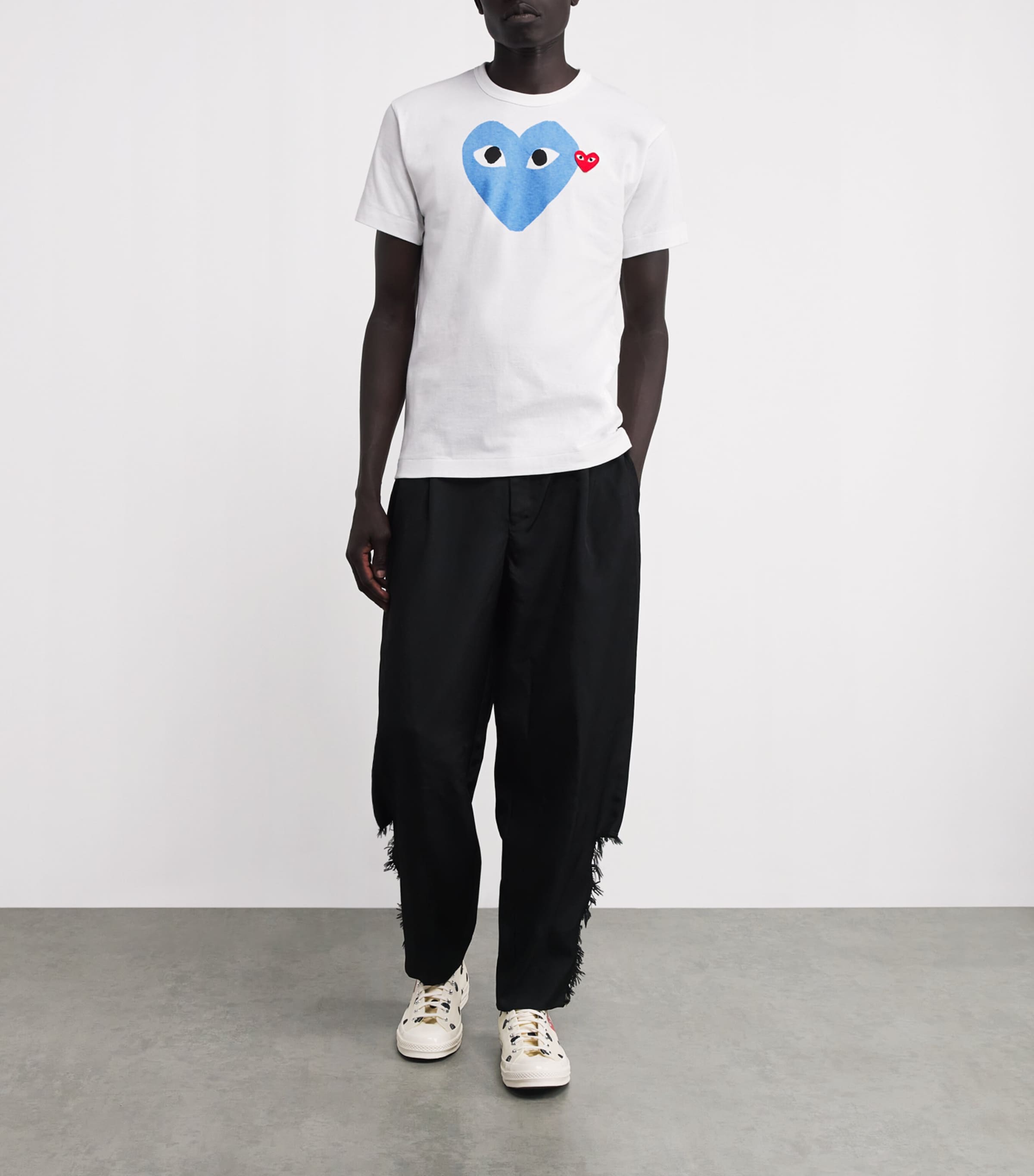 Comme Des Garçons Play Mens Heart Logo T-Shirt Blue Image 2