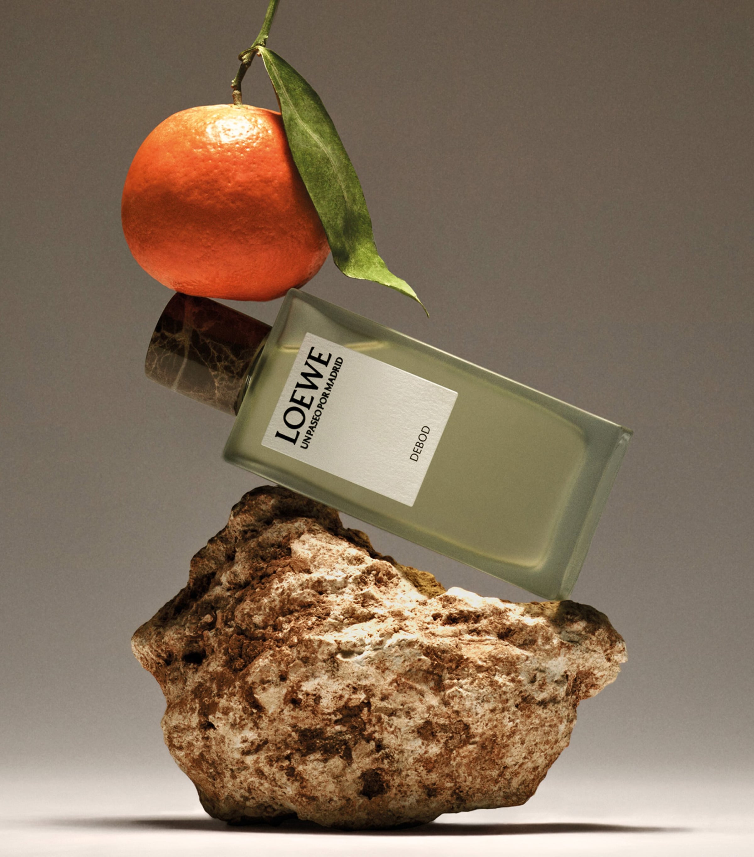 Un Paseo Por Madrid Debod Eau de Parfum (150ml) NO COLOUR Image 4