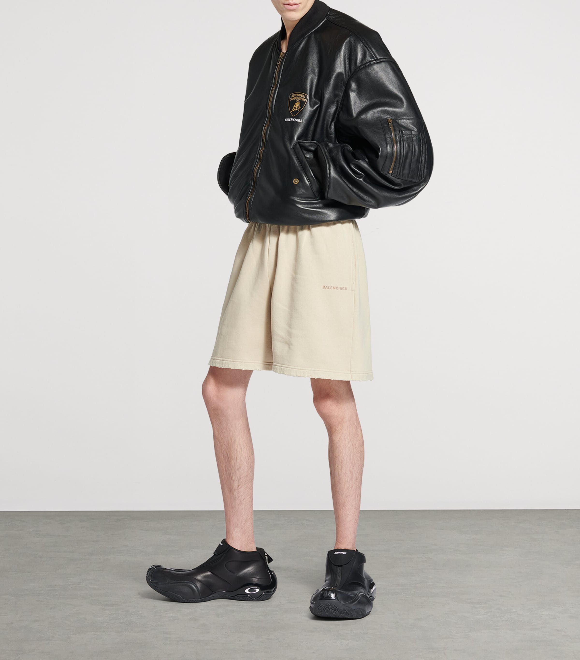 Balenciaga Mens Cotton Logo Shorts Image 4
