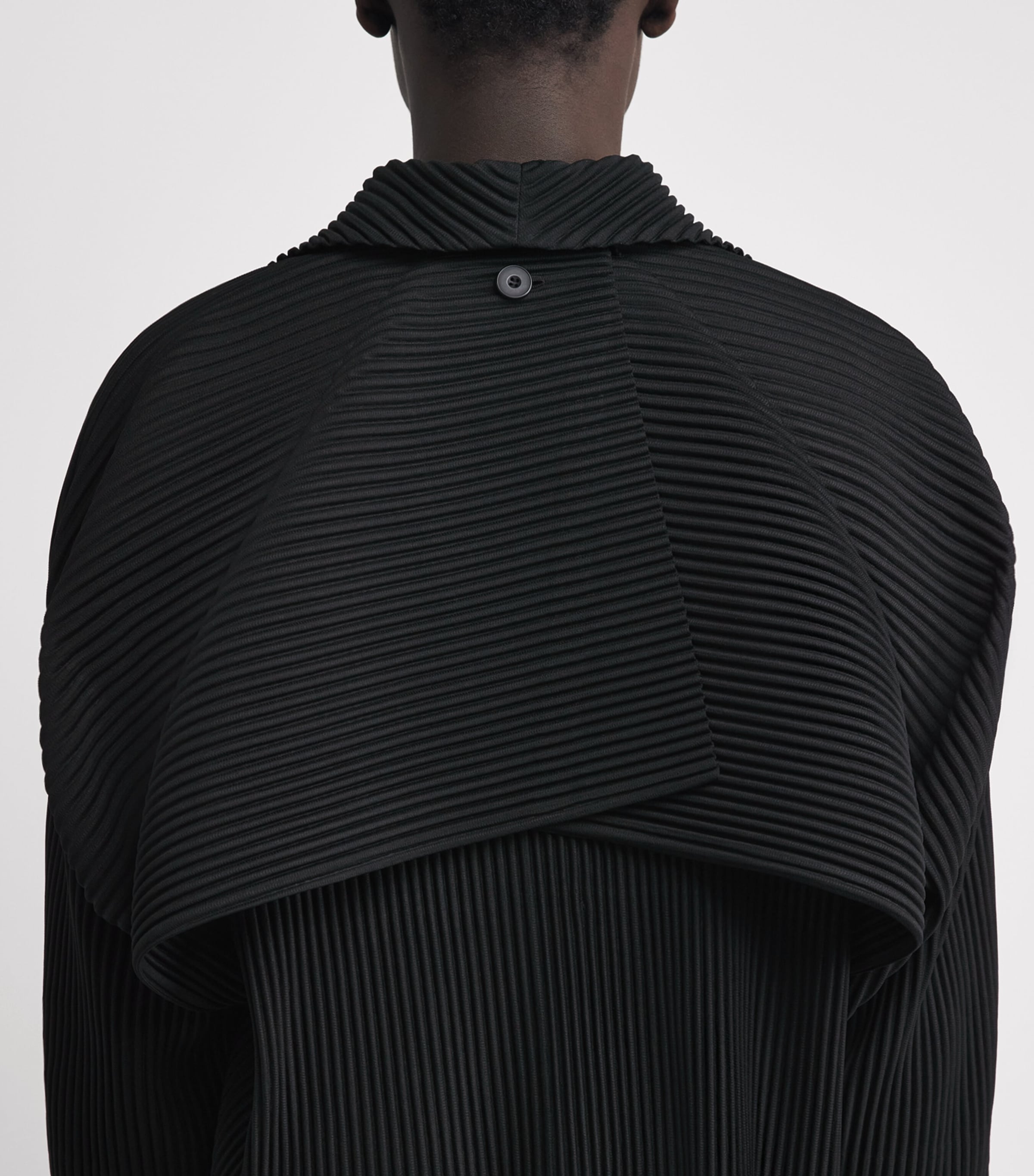 Homme Plissé Issey Miyake Mens Pleated Cover and Fold Jacket Black Image 3