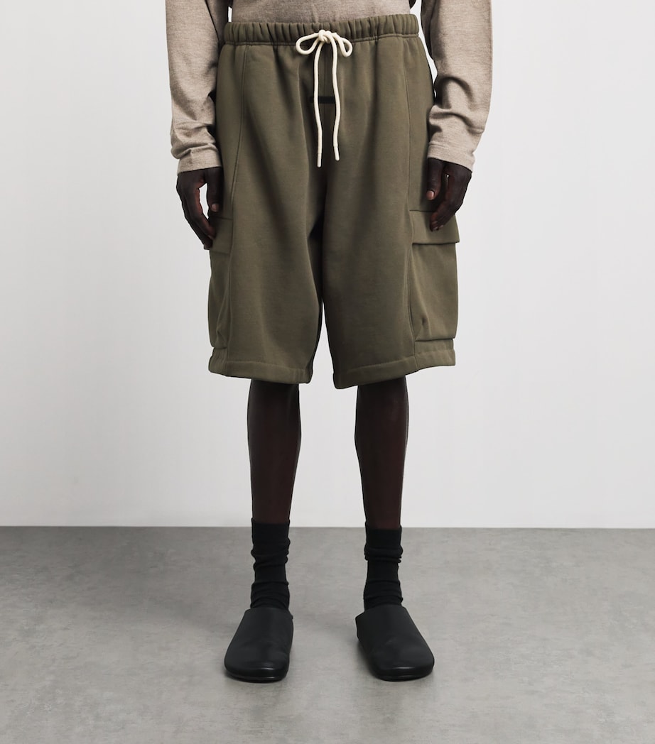 FEAR OF GOD ESSENTIALS Mens Cargo Basketball Shorts Moss Image 4