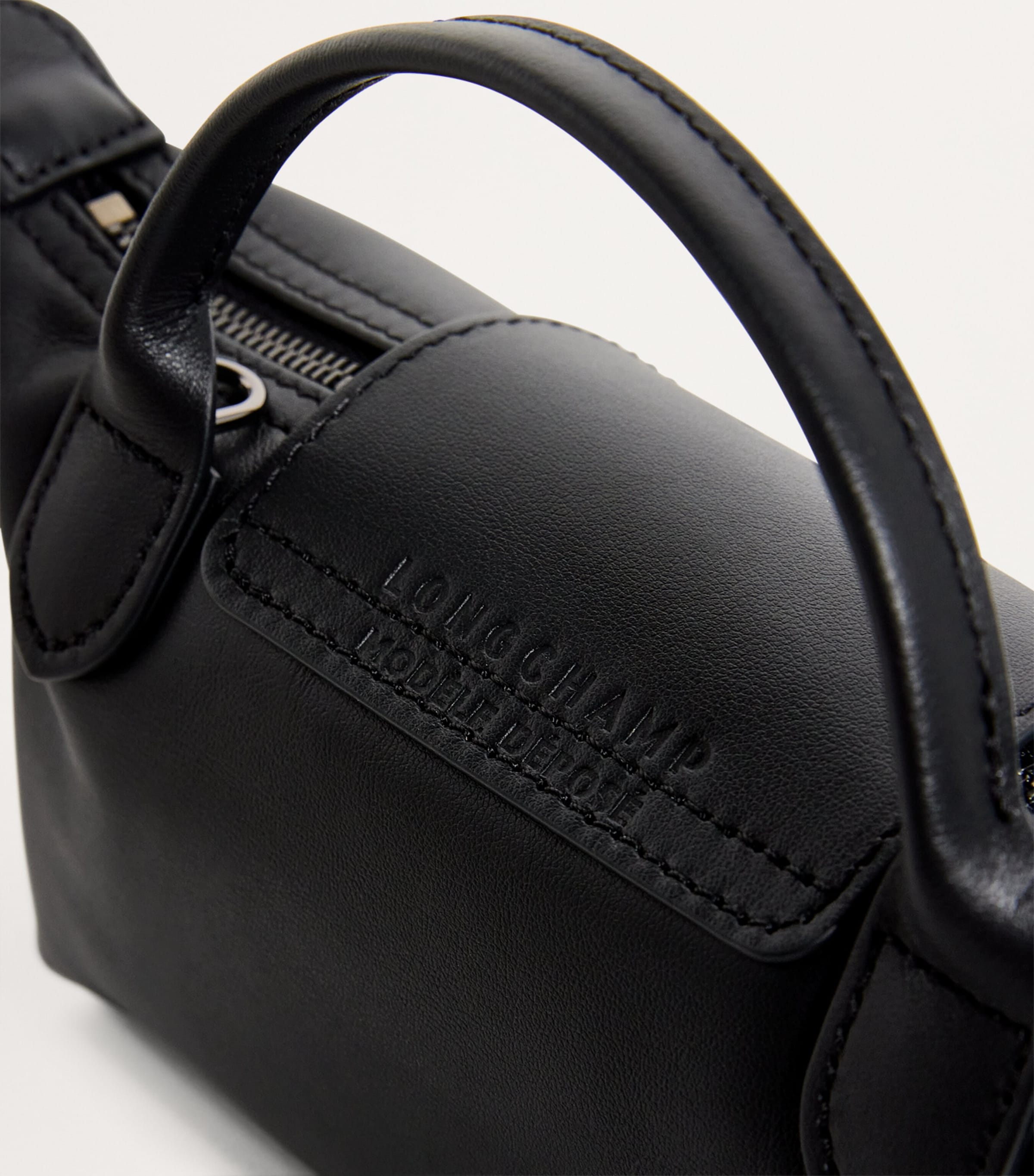 Extra-Small Leather Le Pliage Xtra Pouch 001 BLACK Image 4