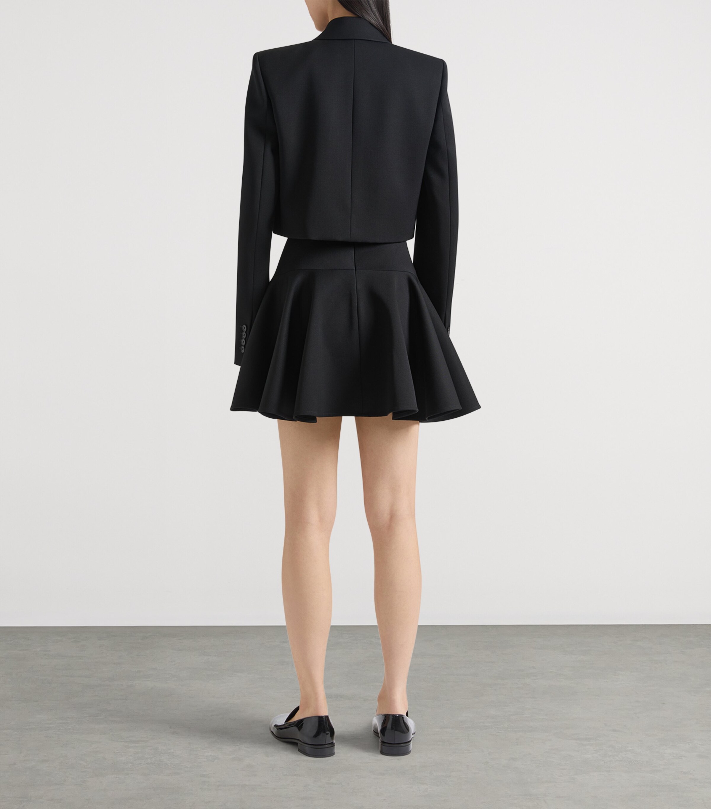 ミニスカート GIVENCHY Women Mini Skirts BW40UB5Y3P 001 Black Givenchy black pleated mini skirt - BOPF | Business of