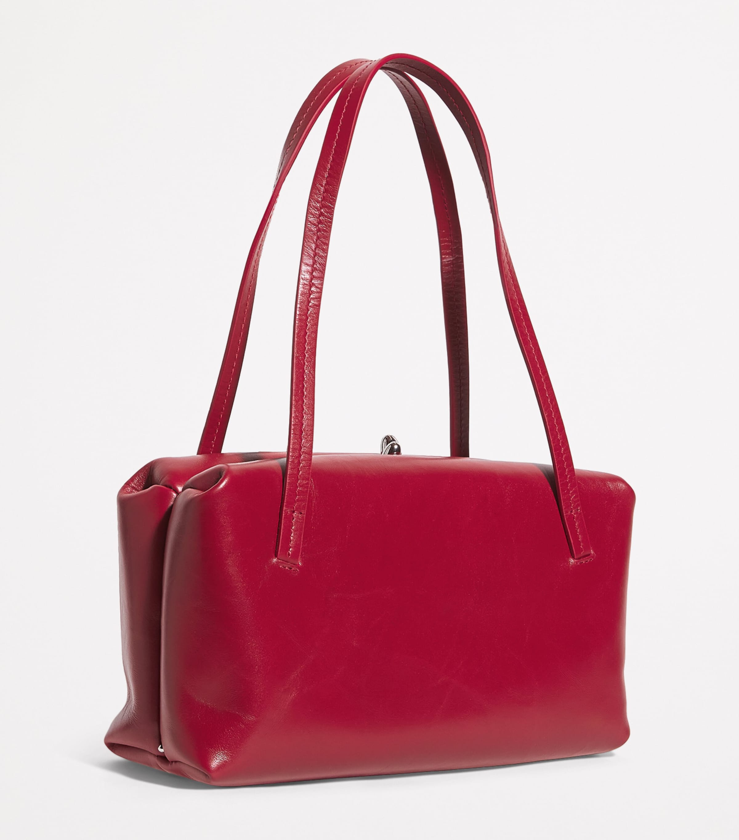 【関税送料込】JILSander Goji Pillow Leather Shoulder Bag Jil Sander Goji Pillow Leather Shoulder Bag | Red | FARFETCH