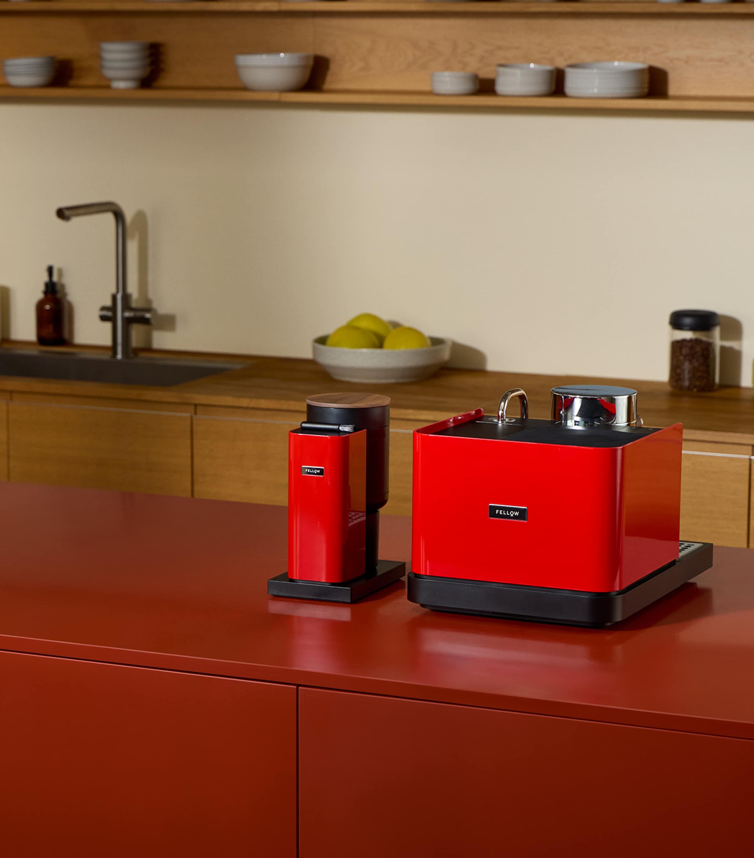 FELLOW Opus 2 Conical Burr Grinder Cherry Red W Walnut Image 7