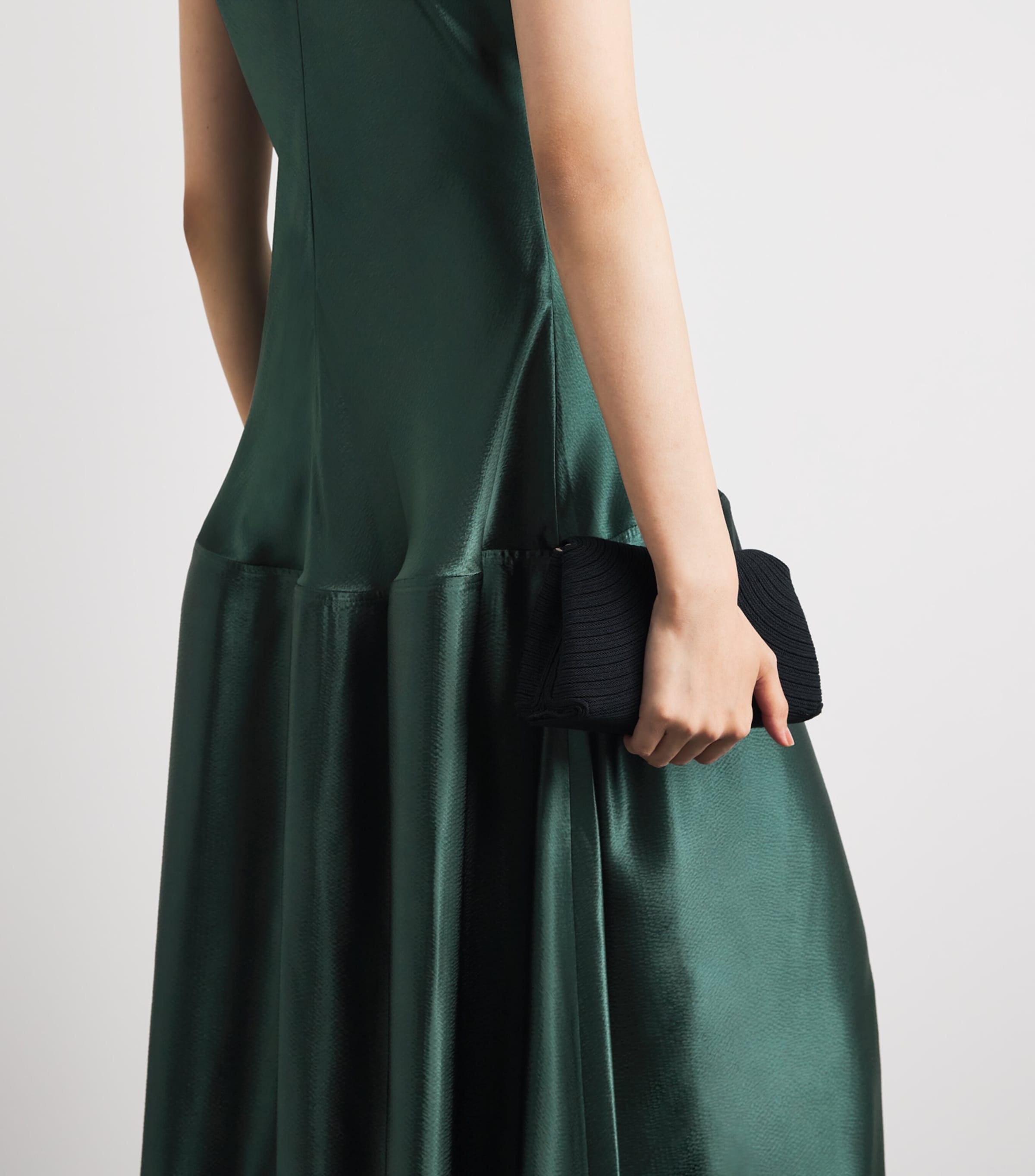 FFORME Womens Satin Akriti Maxi Dress Evergreen Image 5