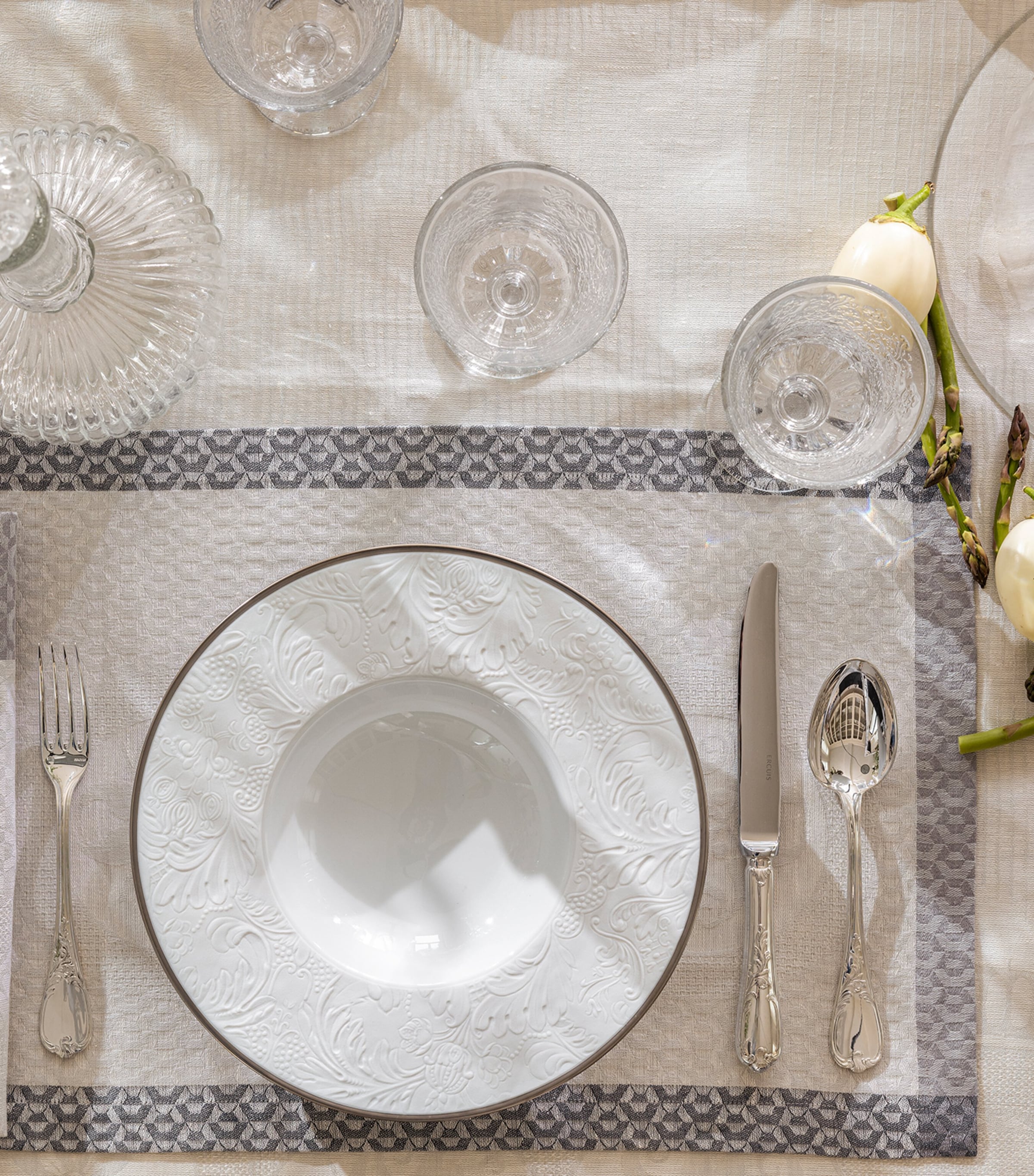 Linen Évasion Céleste Placemat (50cm x 36cm) BEIGE Image 2