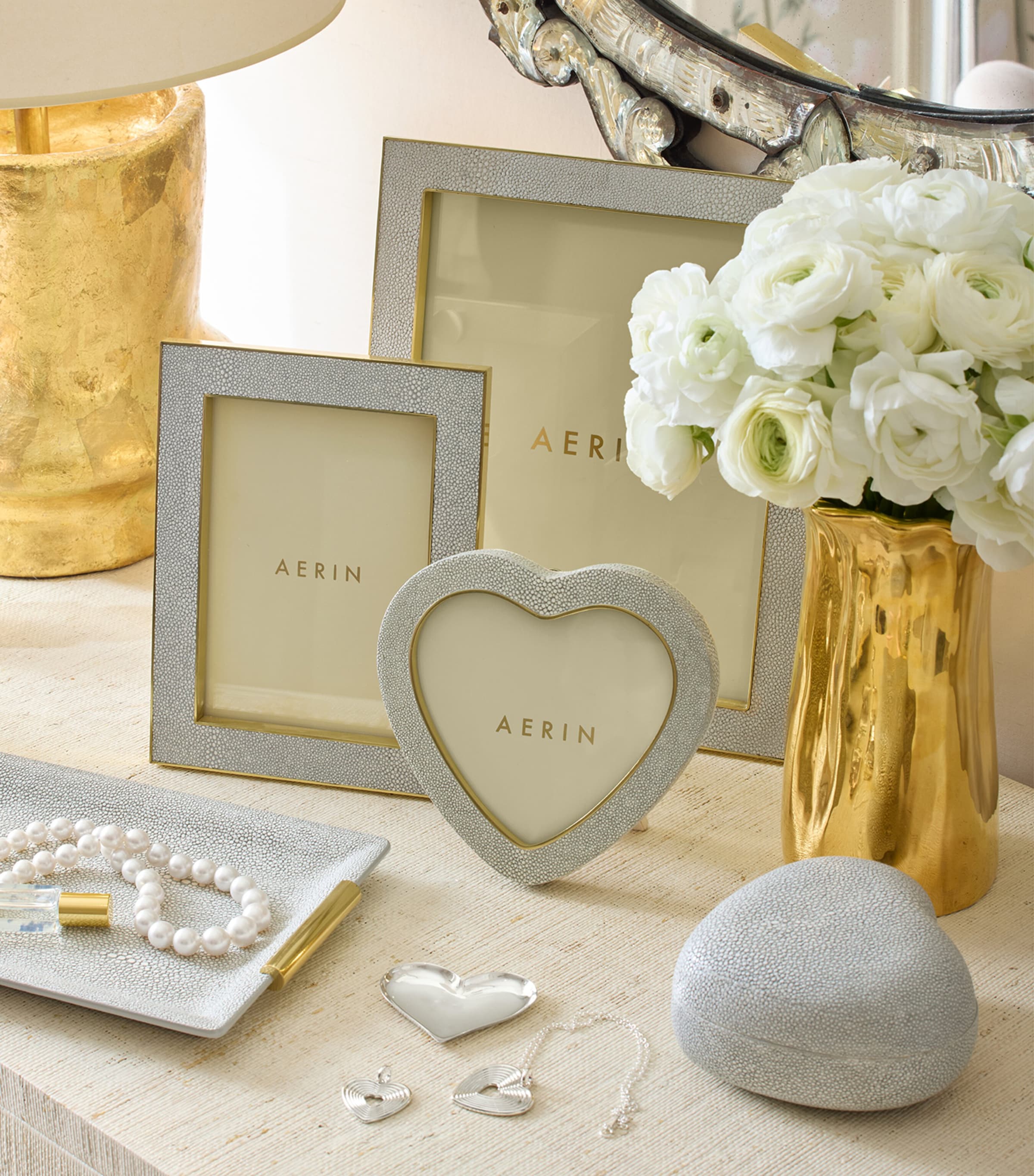 Shagreen Classic Photo Frame (5’’ x 7’’) DOVE Image 2