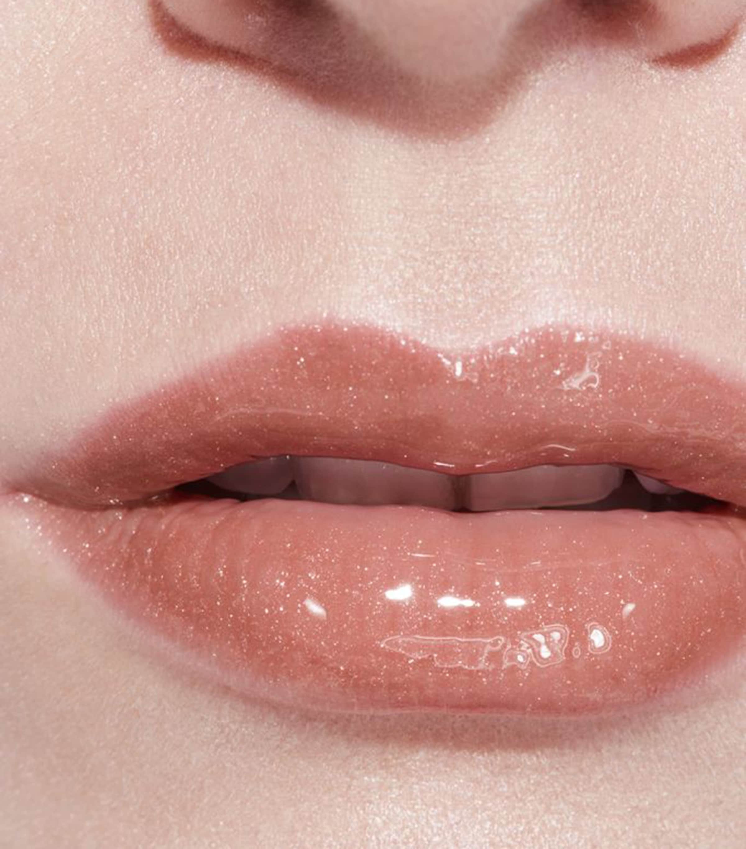 ROUGE COCO Moisturising Glossimer 724 BURNT SUGAR Image 5