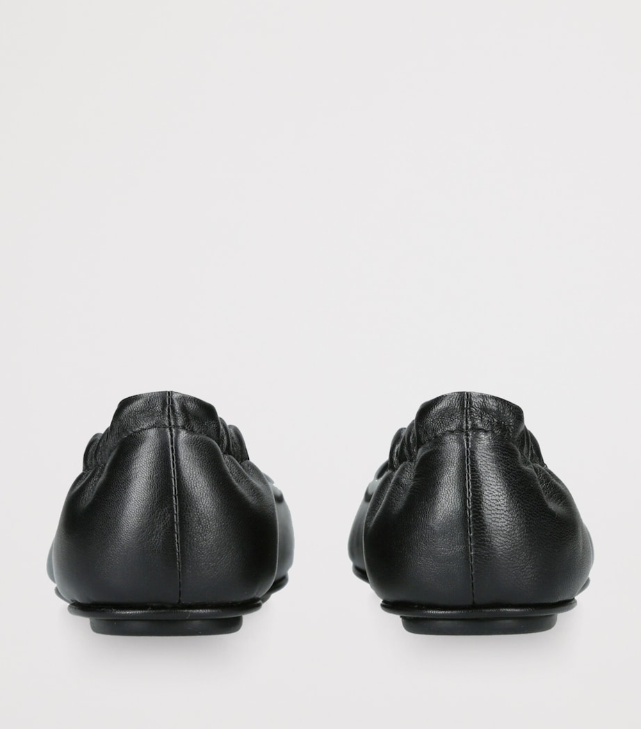 Leather Minnie Travel Ballet Flats BLACK Image 2