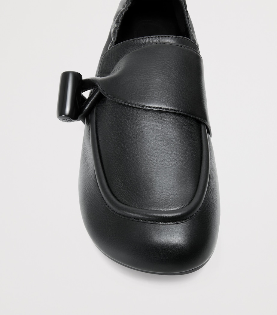 Leather Toggle Loafers BLACK Image 4