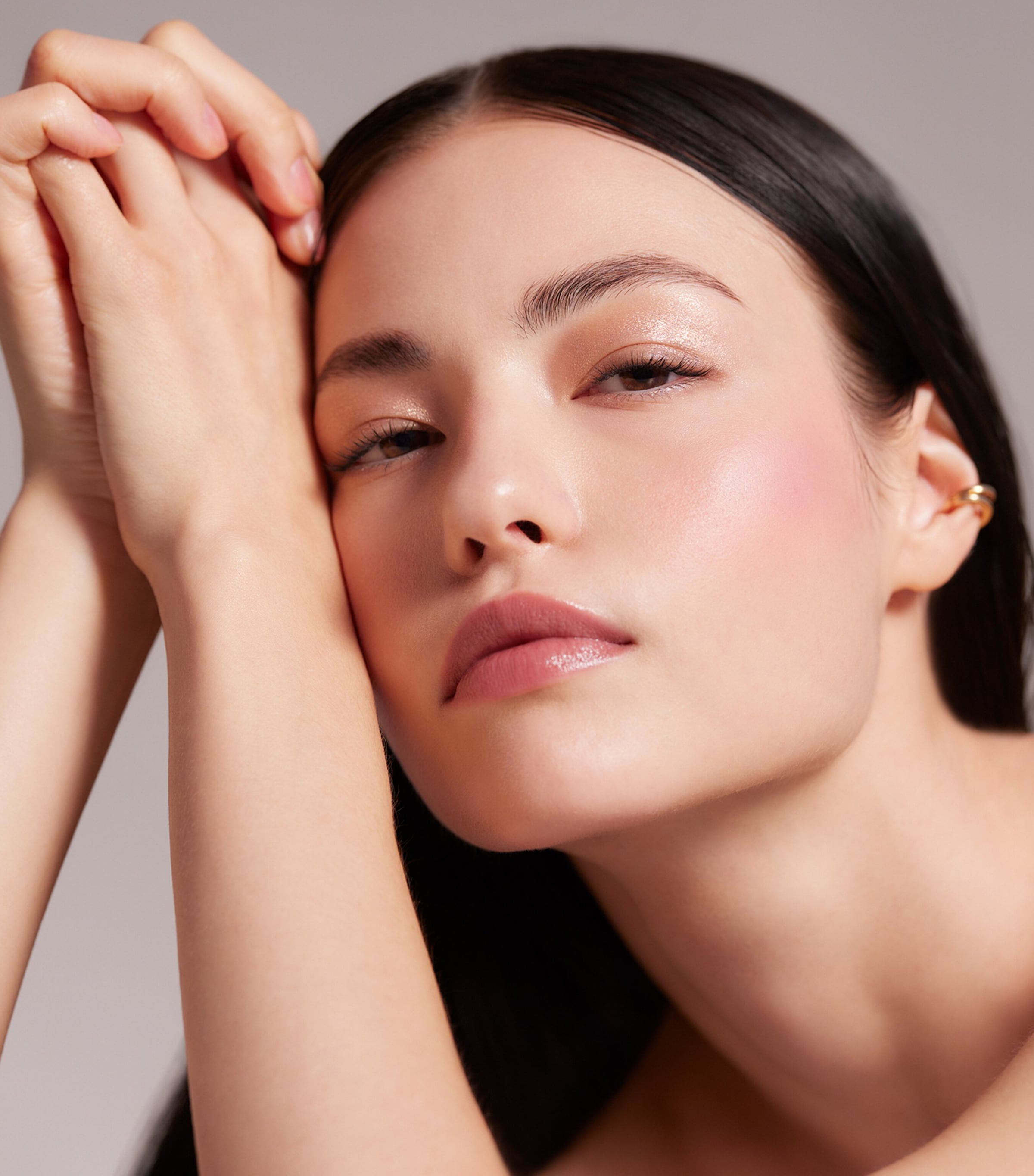 Suqqu The Liquid Foundation E Image 3