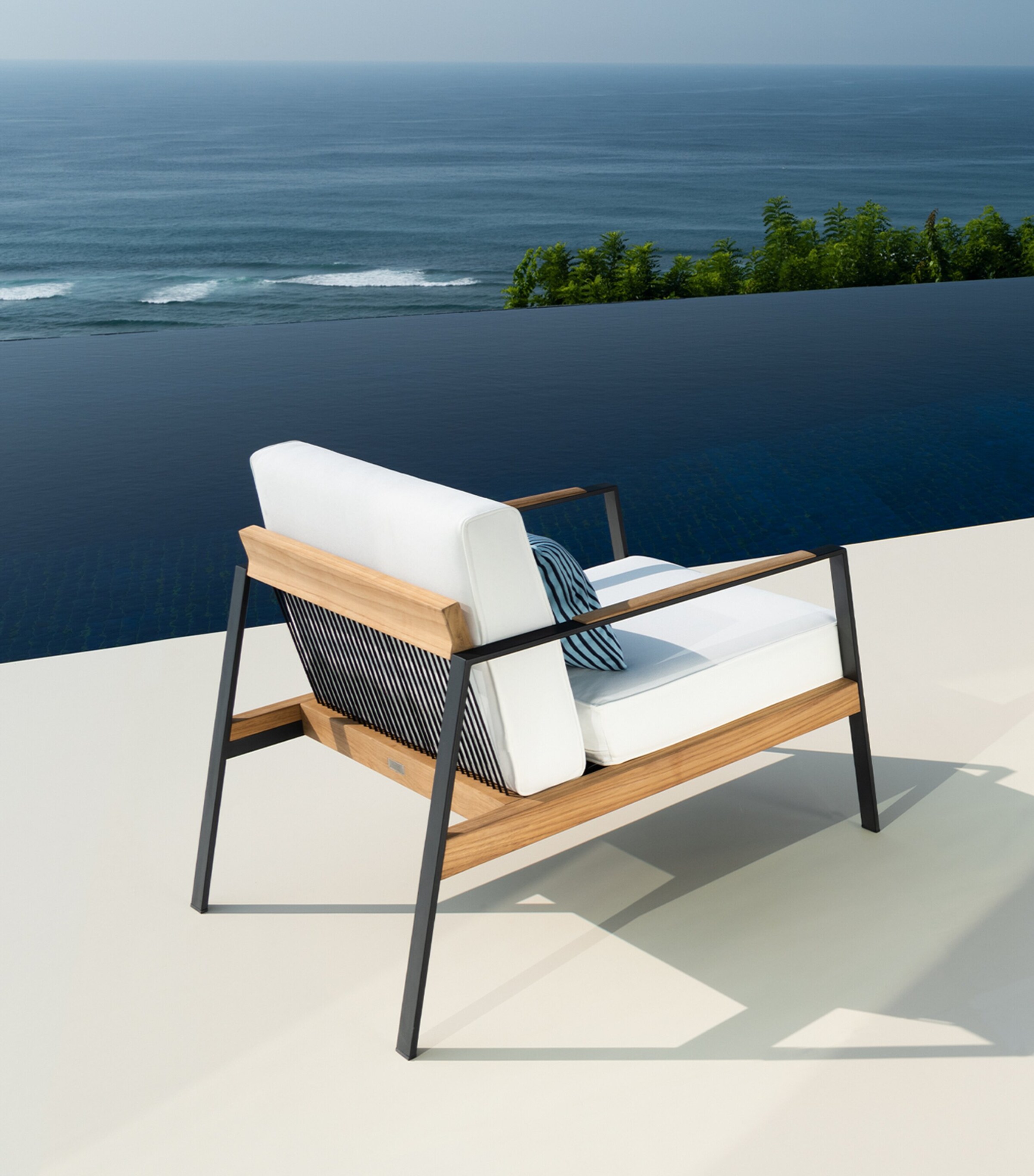 California Armchair WHITE Image 7