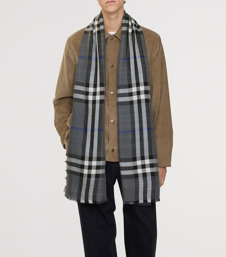 Wool-Silk Reversible Check Scarf MARLBOROUGH GREY/MAS Image 3