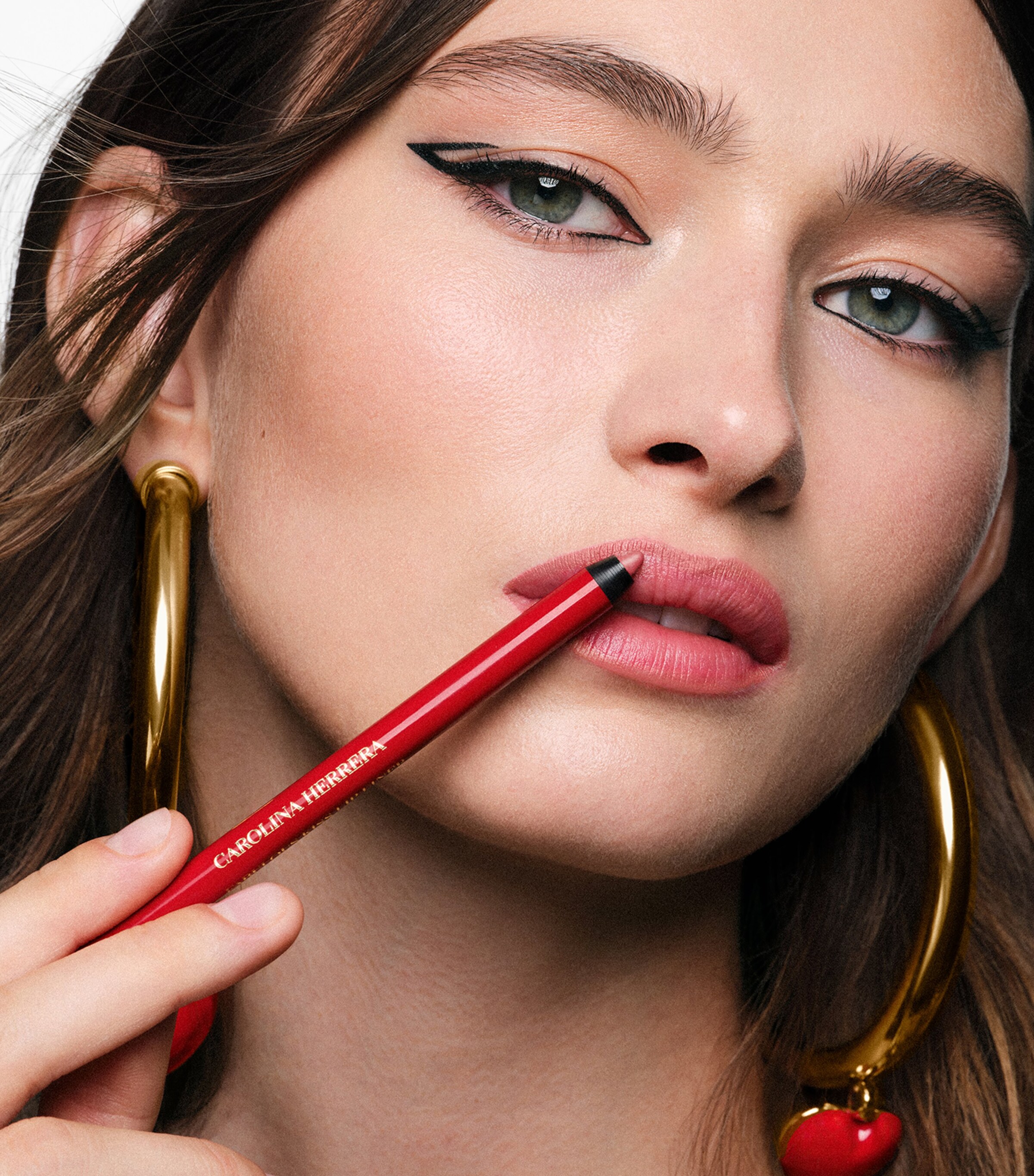 Carolina Herrera Fabulous Kiss Lip Liner Not A Classic Pink Image 5