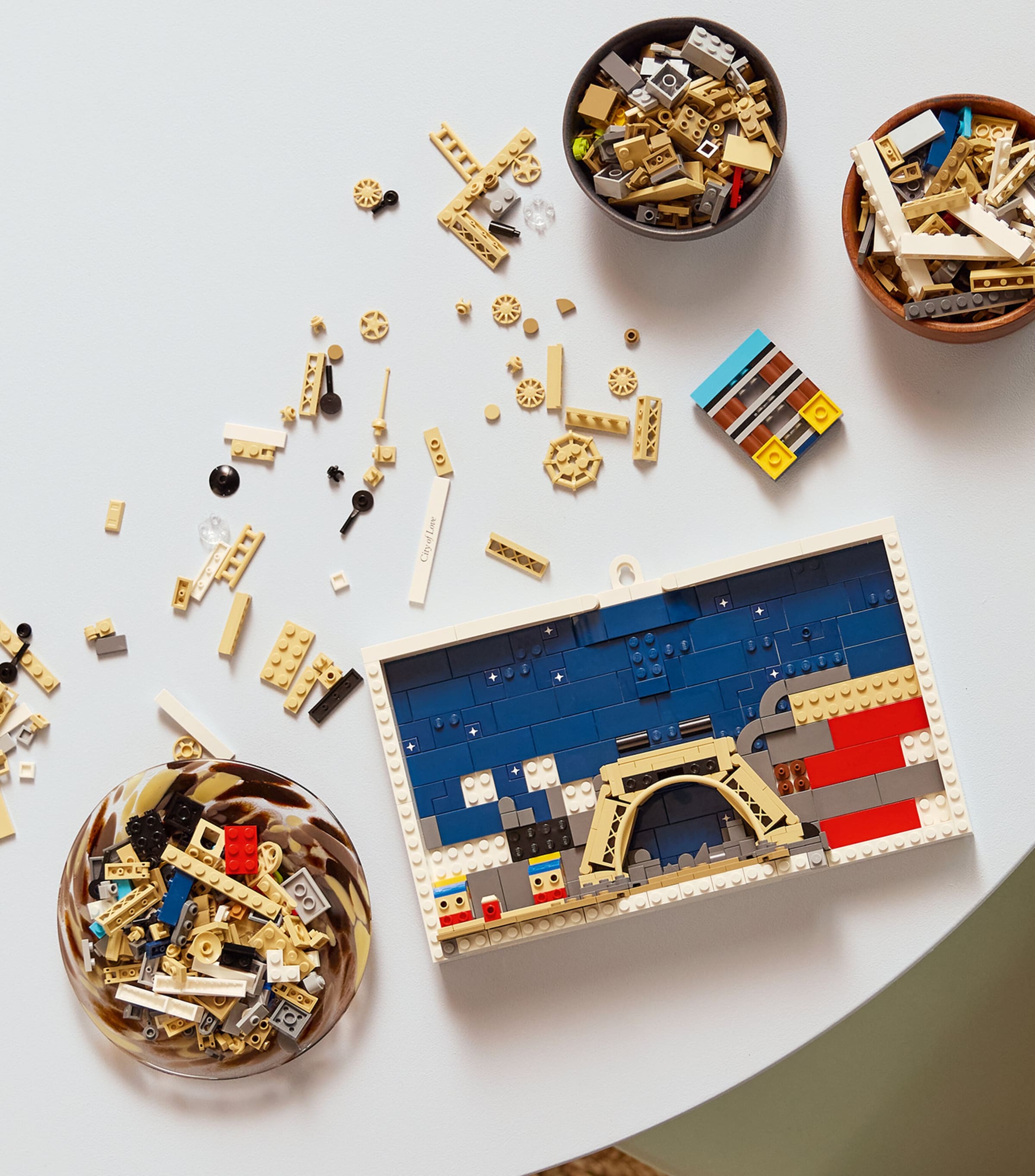 LEGO Architecture Paris – City of Love Set 21064 MULTI Image 4