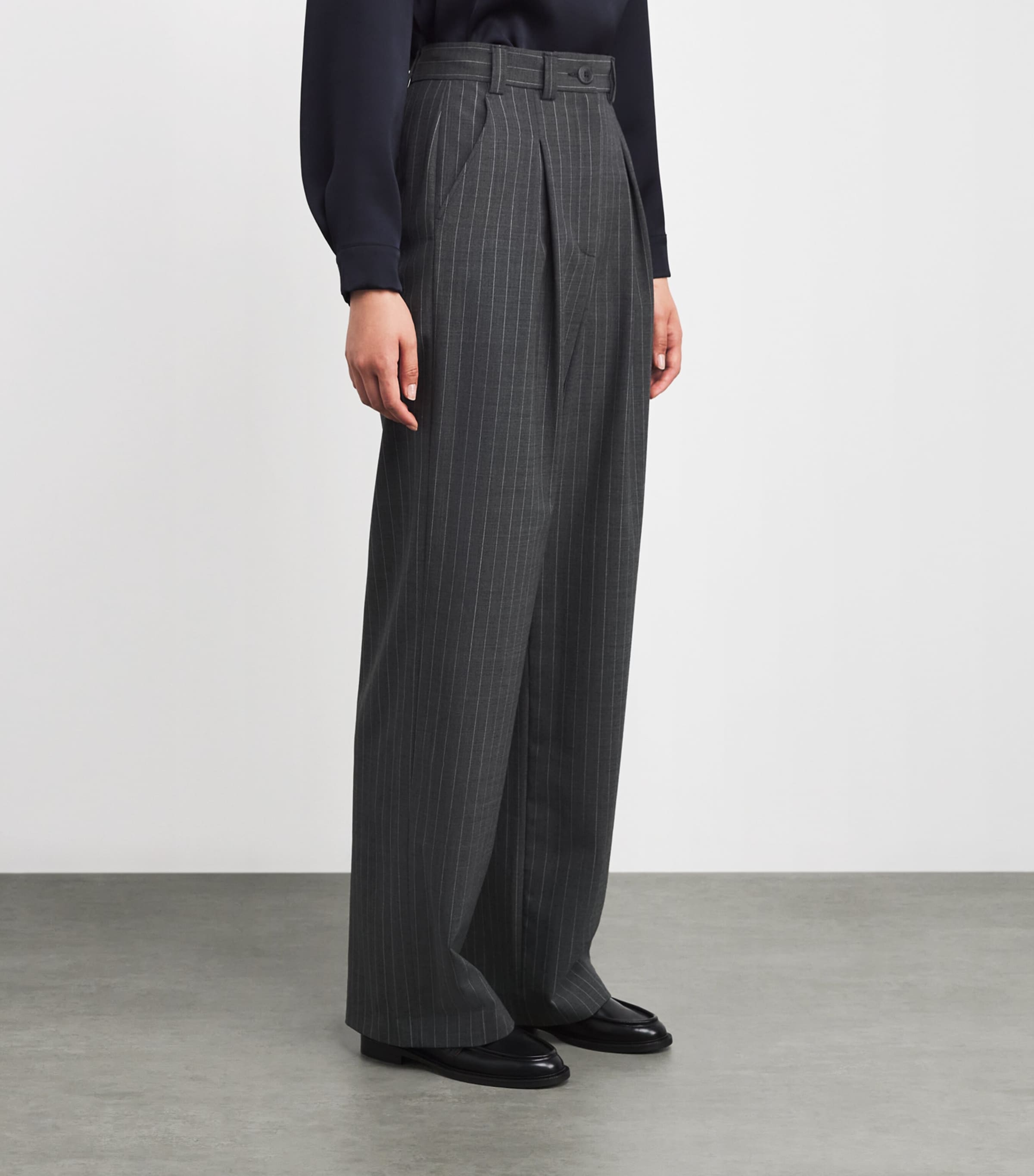 Pleated Pinstripe Wide-Leg Trousers ANTHRACITE Image 3