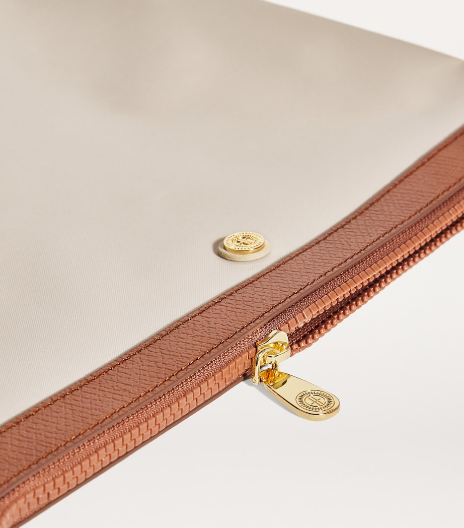 Nylon Overnight Tote Bag NEUTRAL Image 7