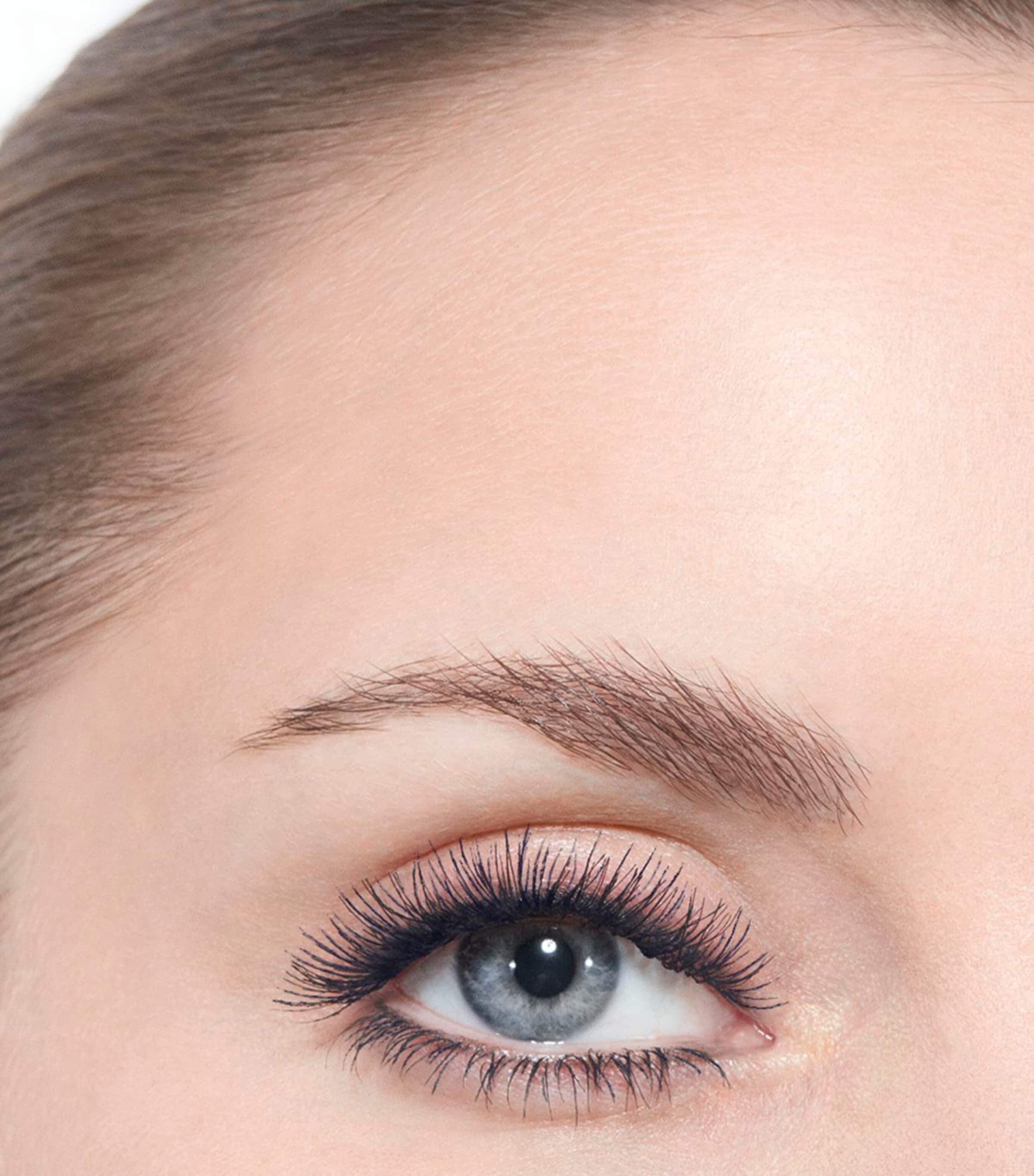 NOIR ALLURE All-In-One Mascara: Volume, Length, Curl and Definition NO COLOUR Image 8