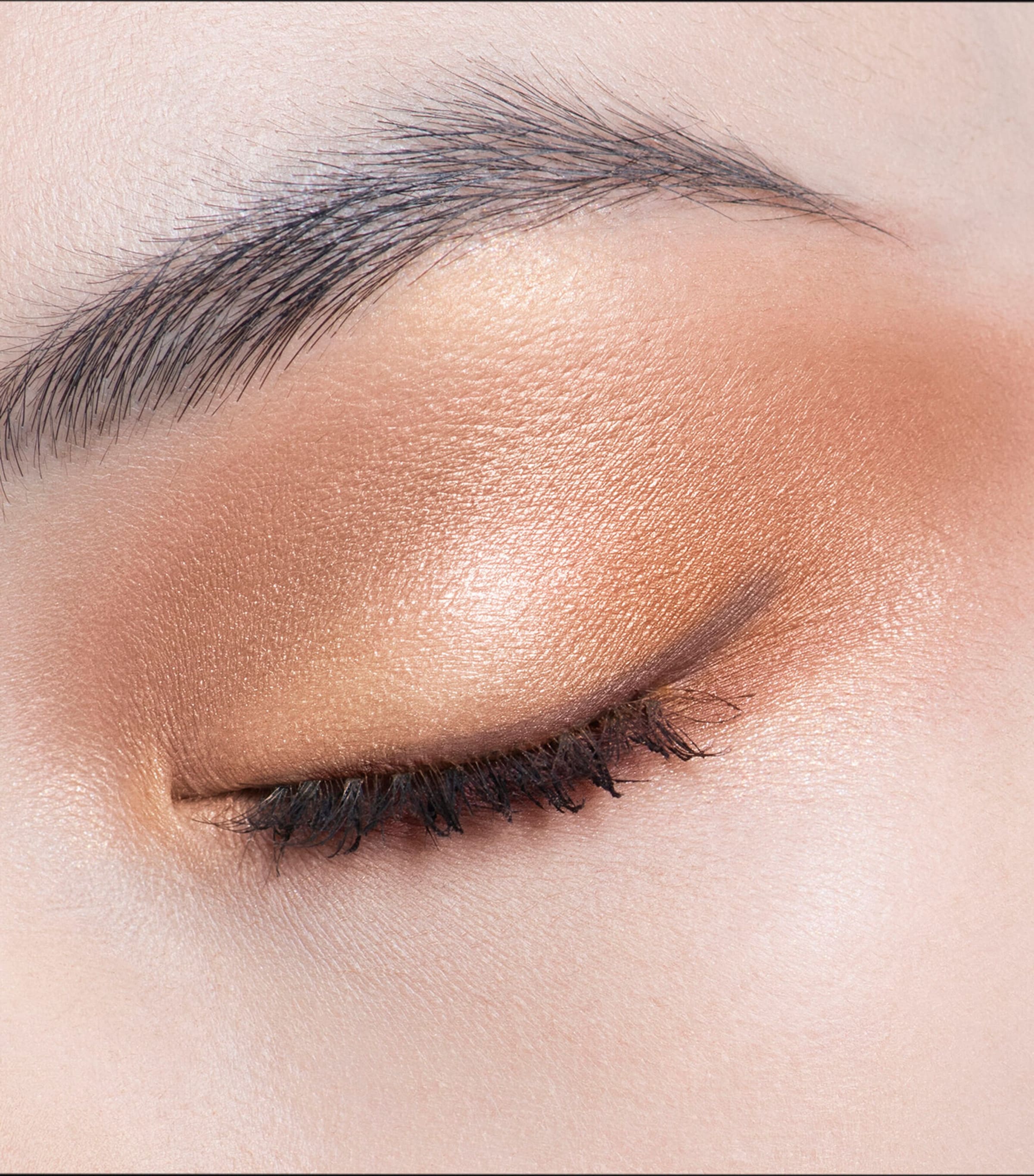 DIOR Diorshow 5 Couleurs Eyeshadow Palette Amber Pearl Image 2