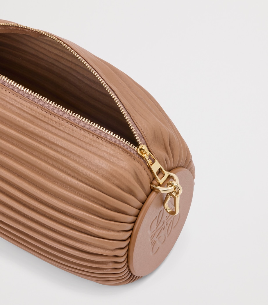 LOEWE Lambskin Bracelet Pouch Shoulder Bag Mocha Image 4