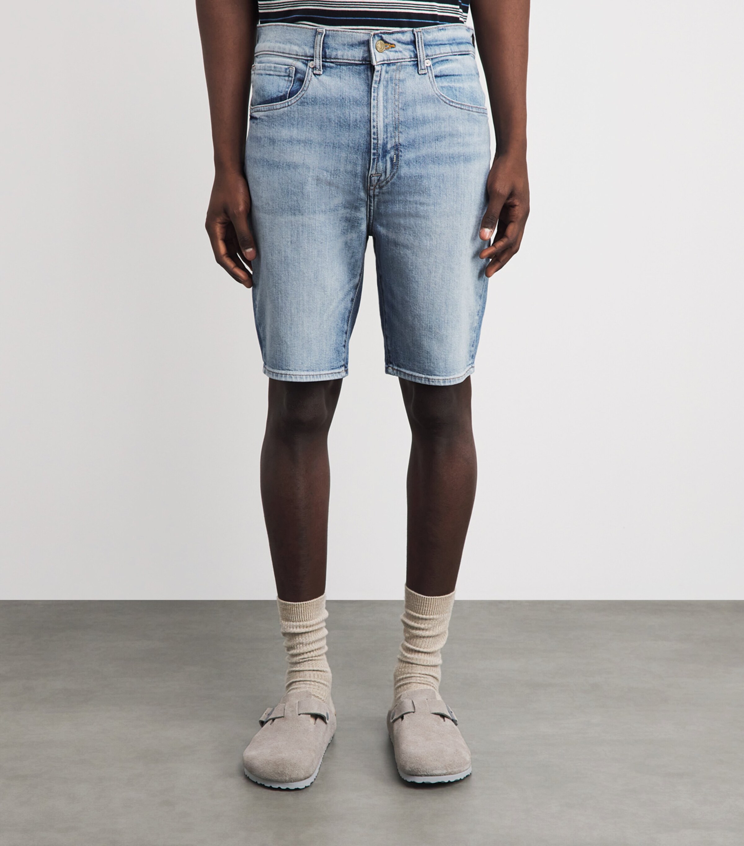 7 For All Mankind Mens Heirloom Jean Shorts Light Blue Image 4