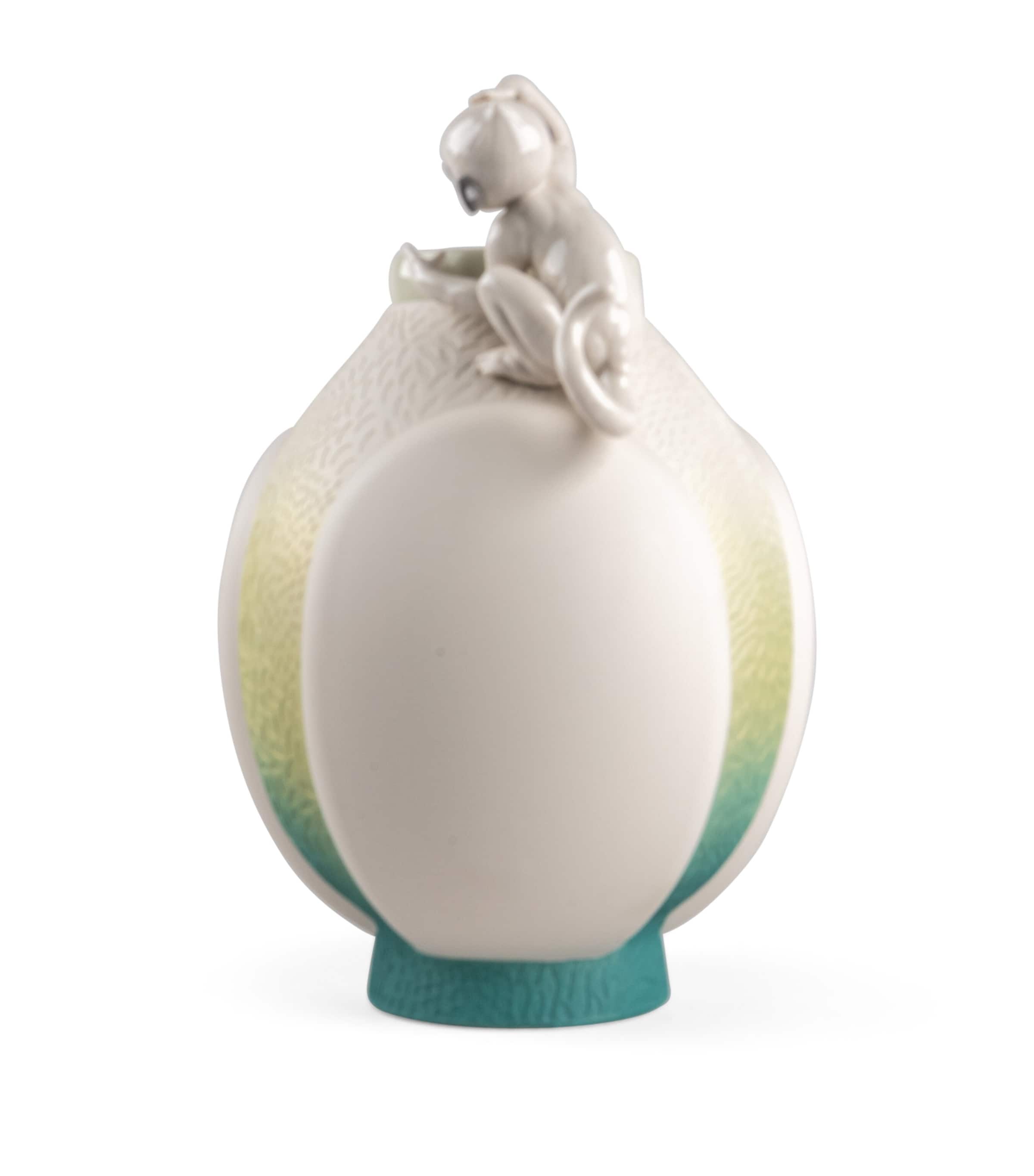 Lladró Porcelain Monkey Vase (42cm) White Image 2