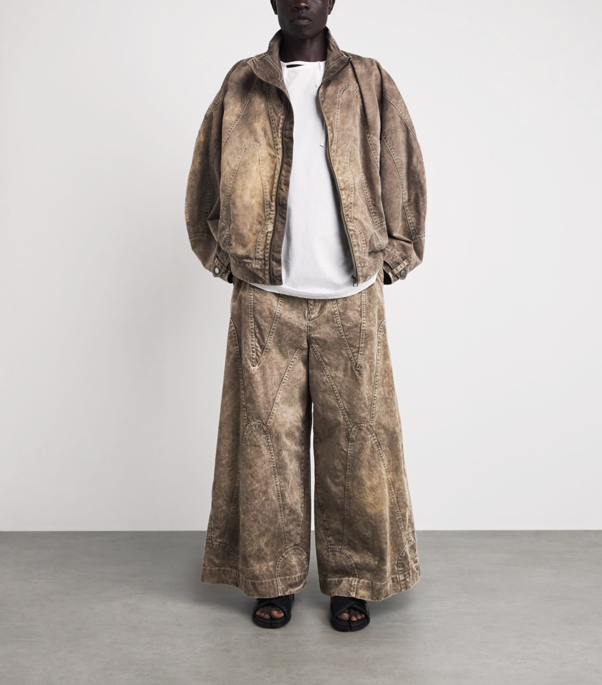 IM MEN Mens Cotton Elements Wide-Leg Trousers Dark Beige Image 2