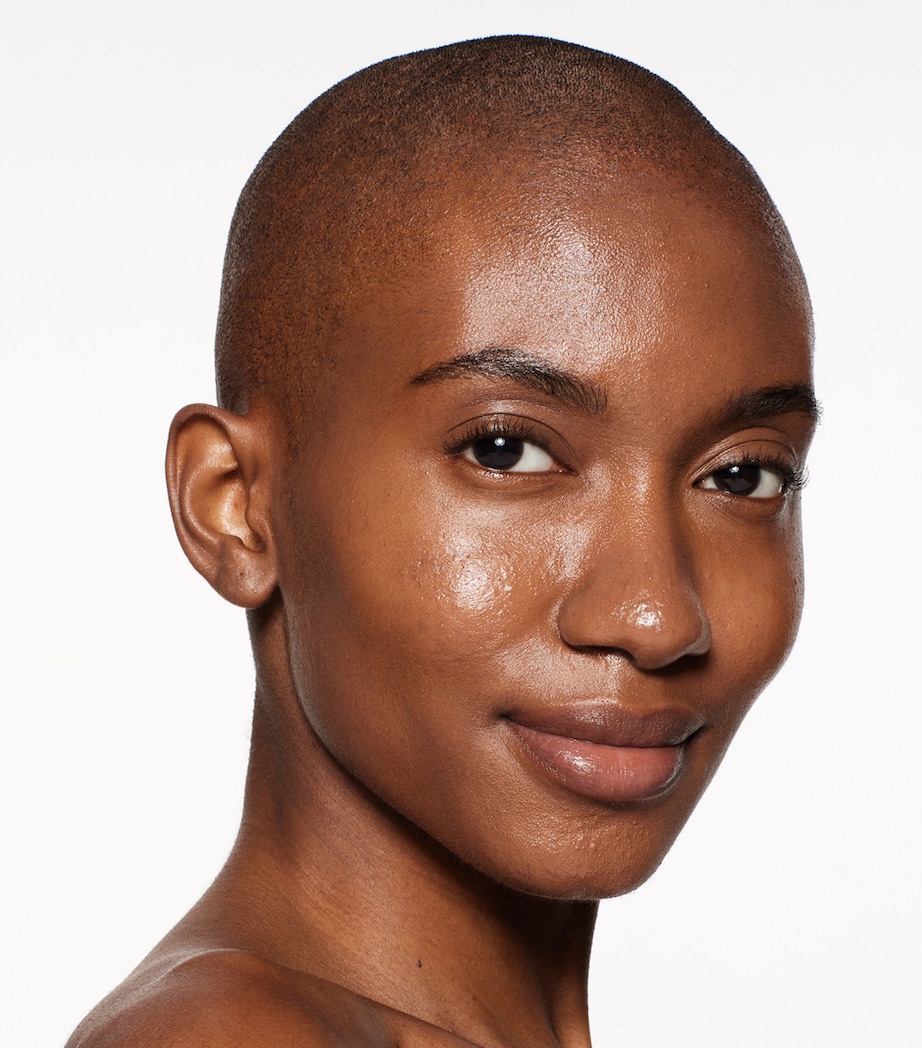 Revitalessence Skin Glow Foundation SPF 30 460 TOPAZ Image 3