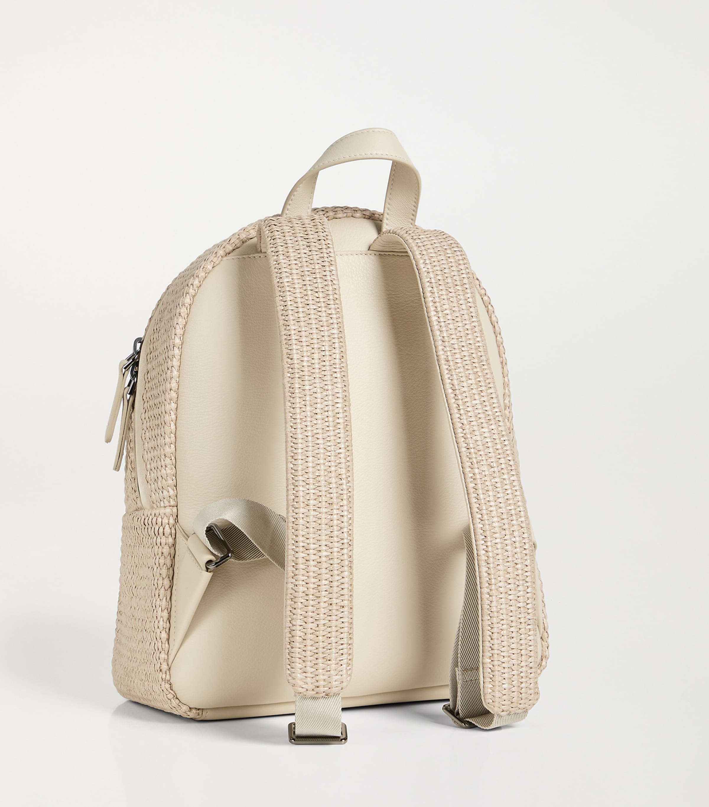 Raffia Bear Backpack C1133 Image 3