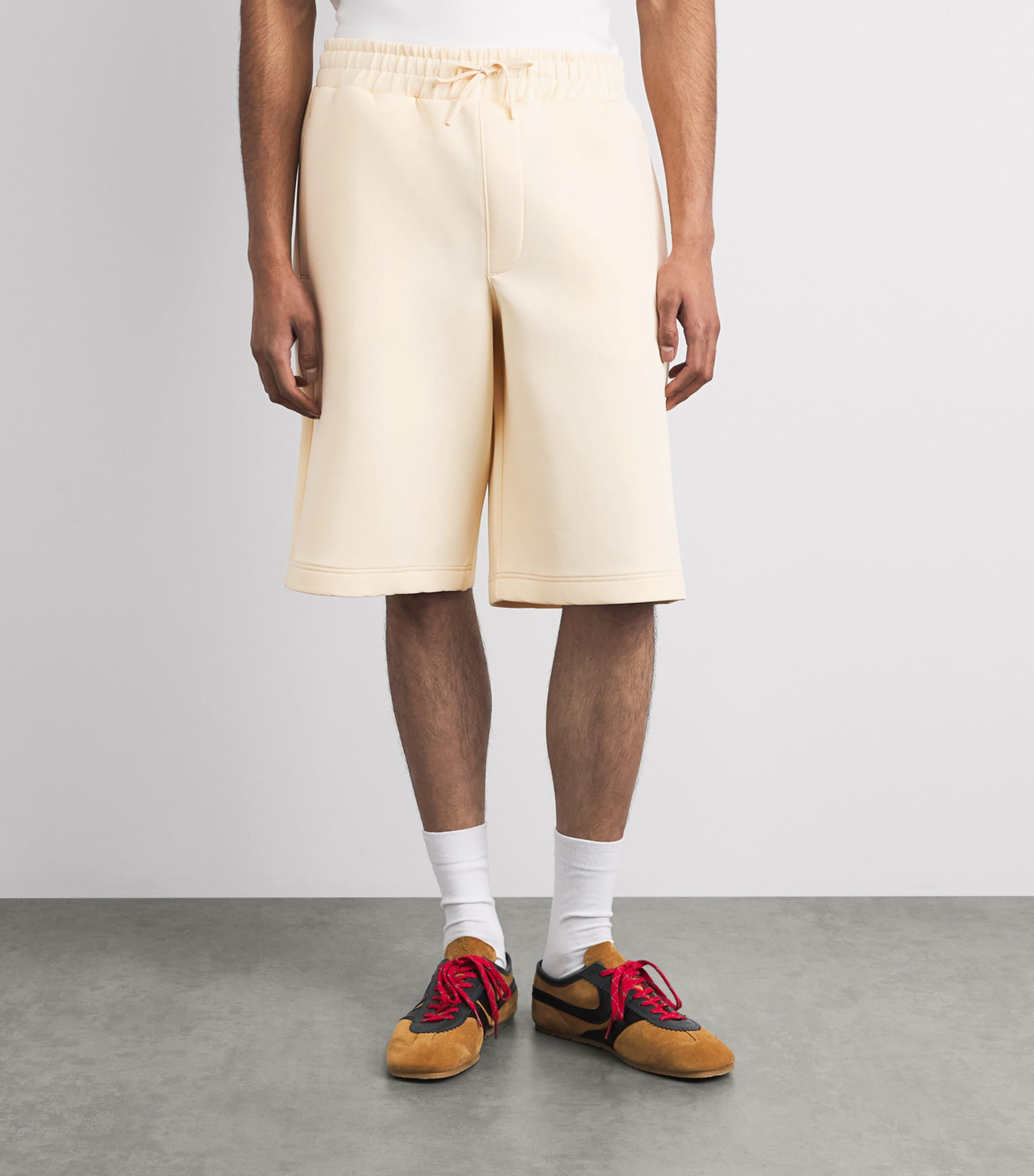 Lacoste Mens Jersey Wide-Leg Sweatshorts Beige Image 4