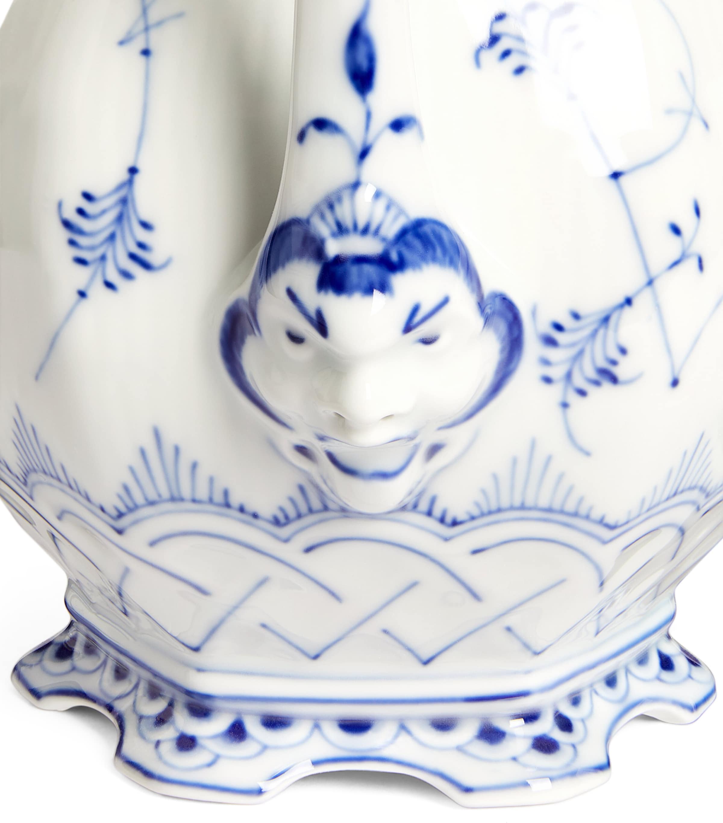 Blue Fluted Full Lace Teapot (1L) BLUE Image 3